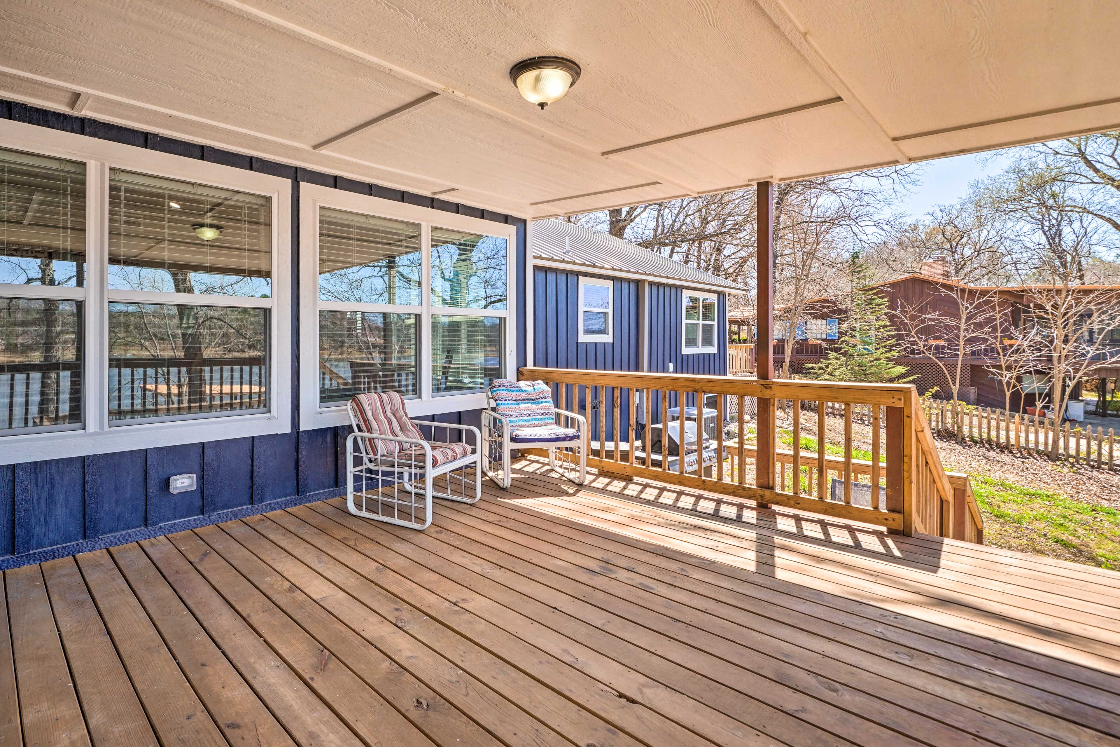 Covered Deck | Lake Views