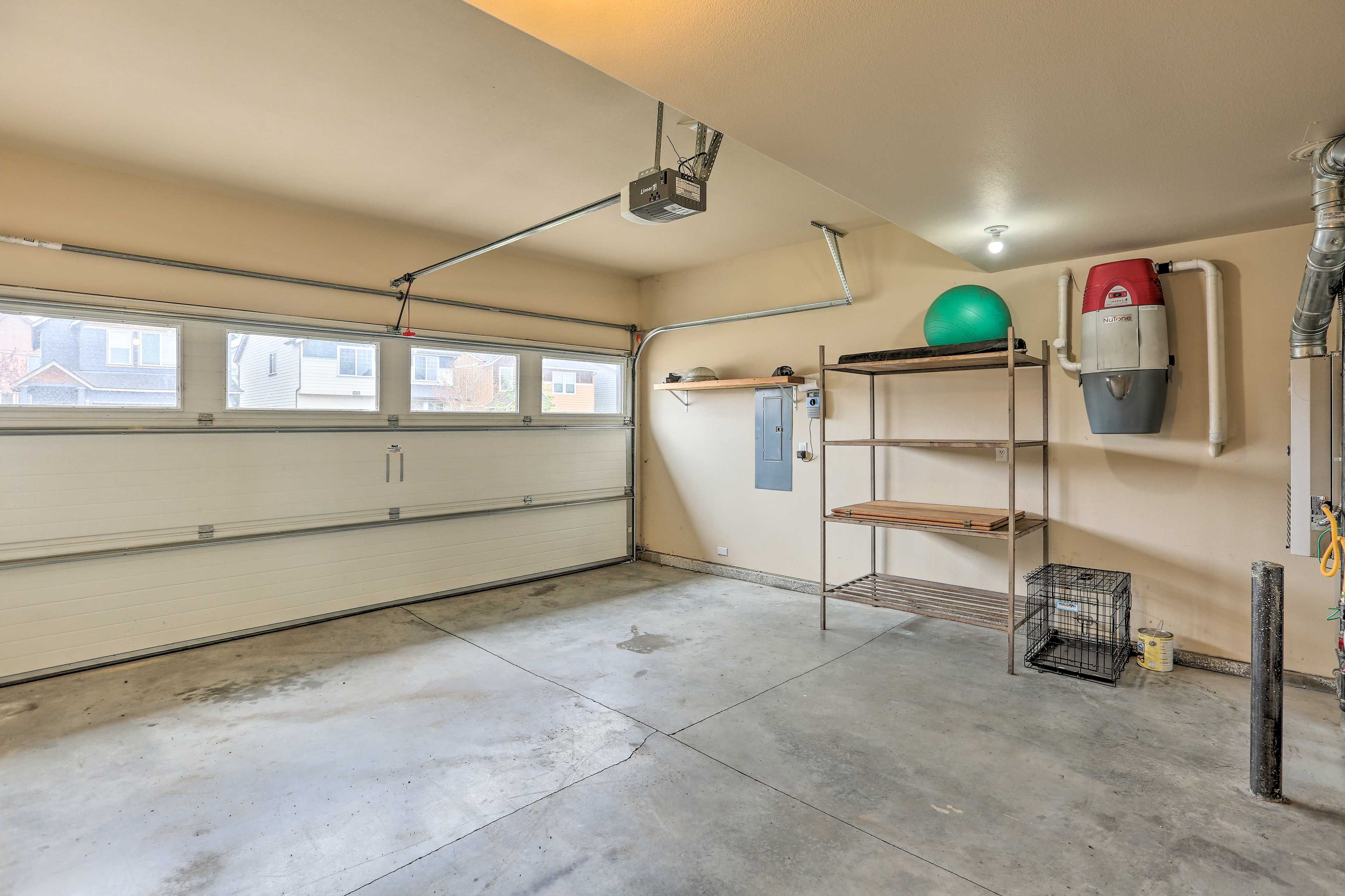 Garage Parking (1 Vehicle)