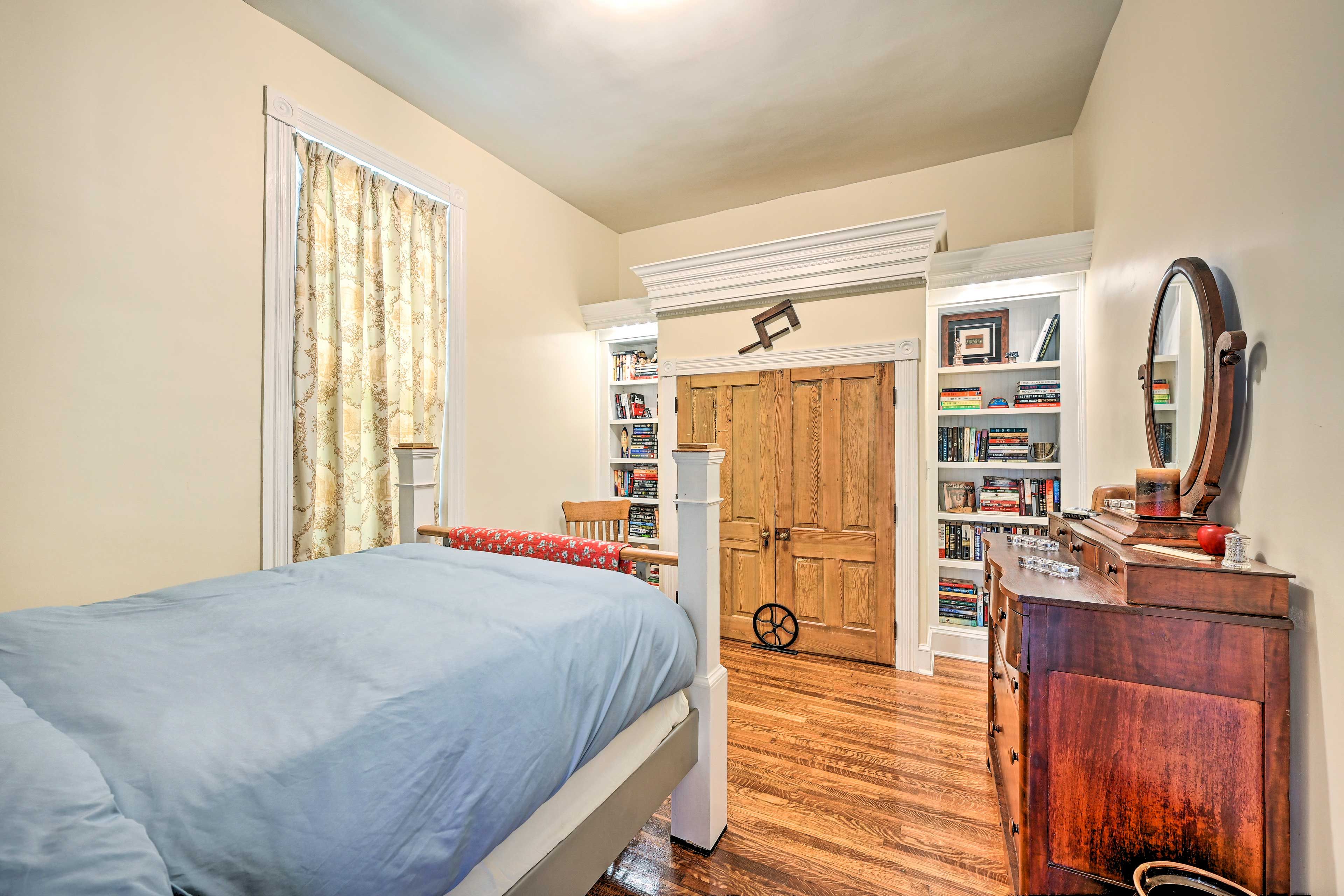 Bedroom 2 | Board Games