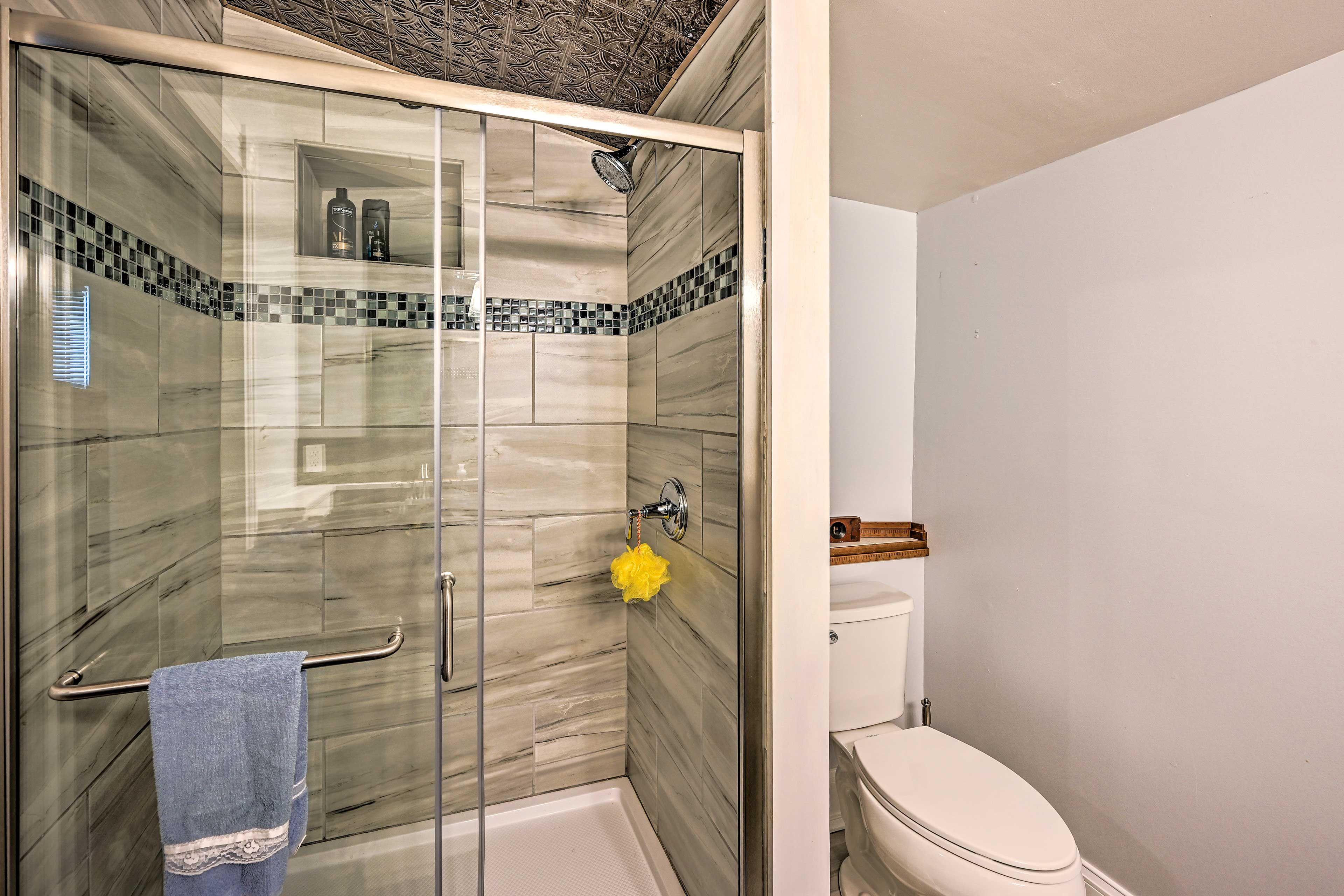 En-Suite Bathroom | Shampoo