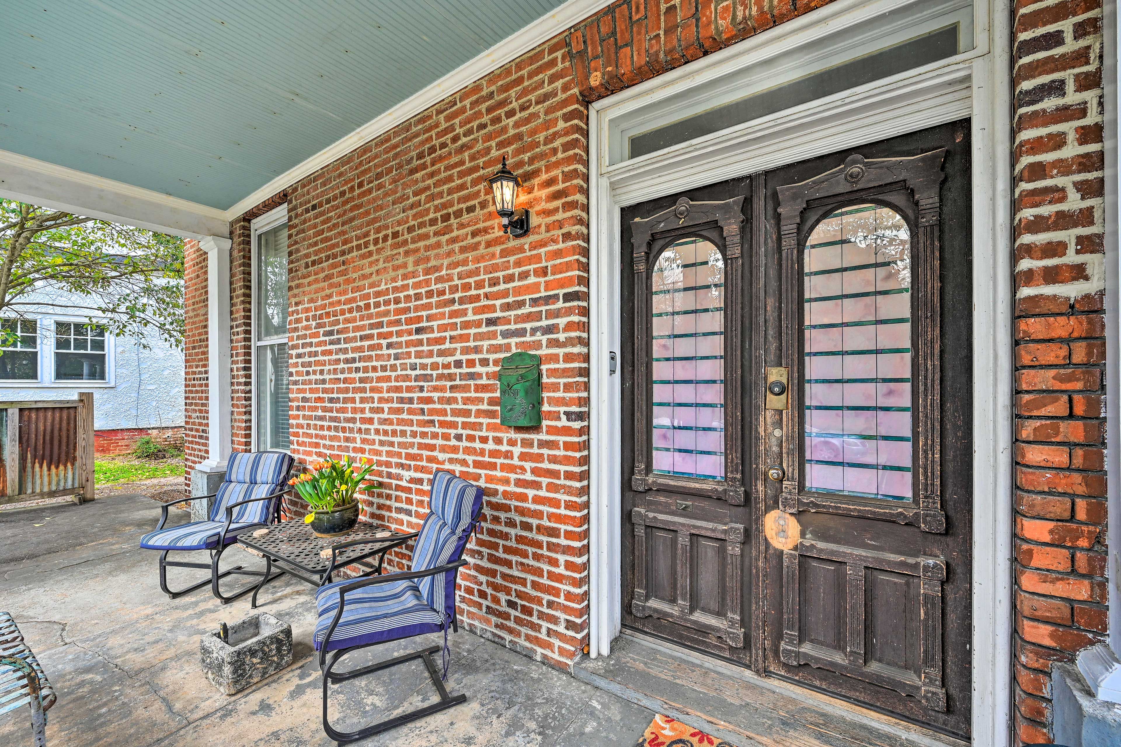 Property Exterior | Entrance