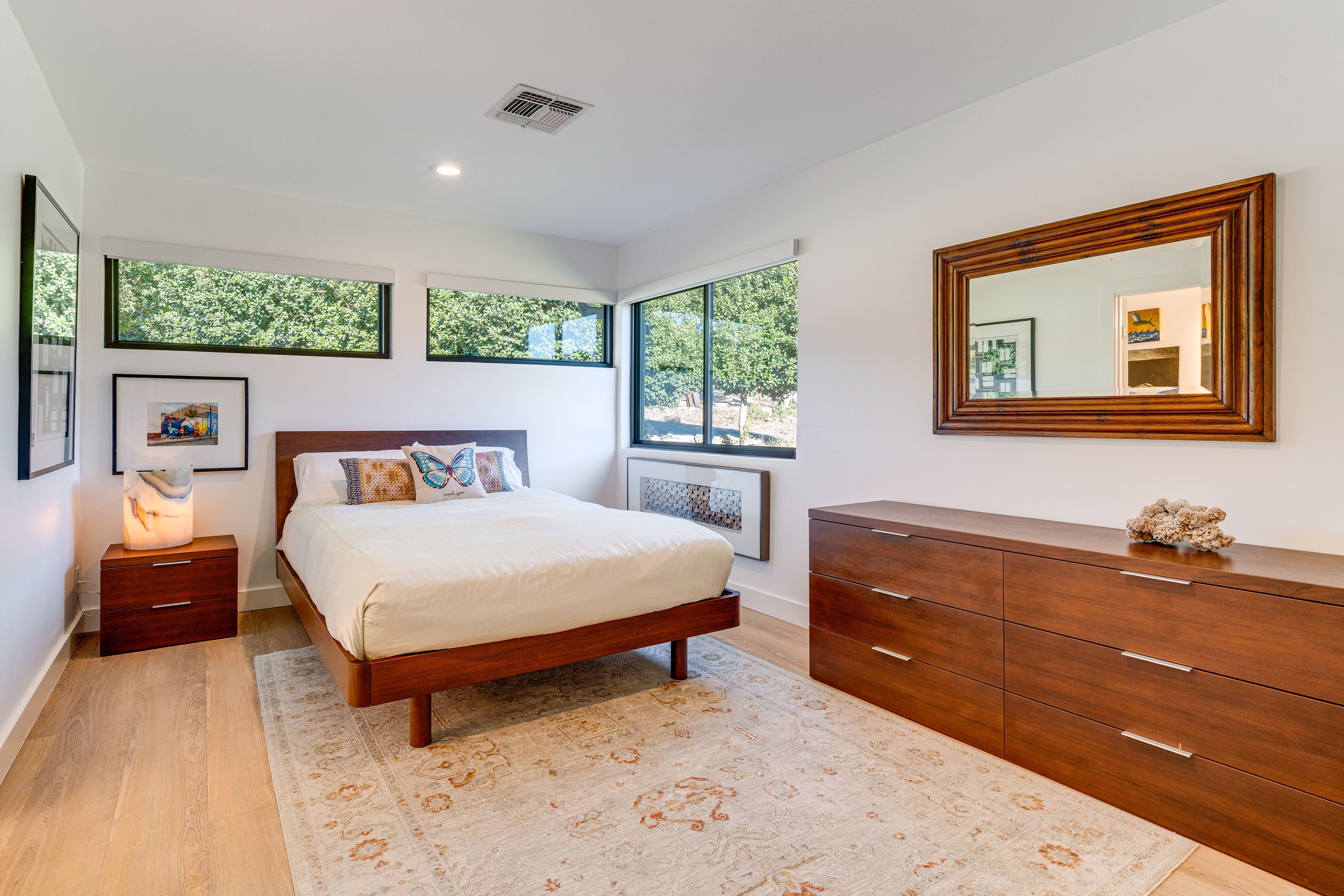 Bedroom 2 | Queen Bed