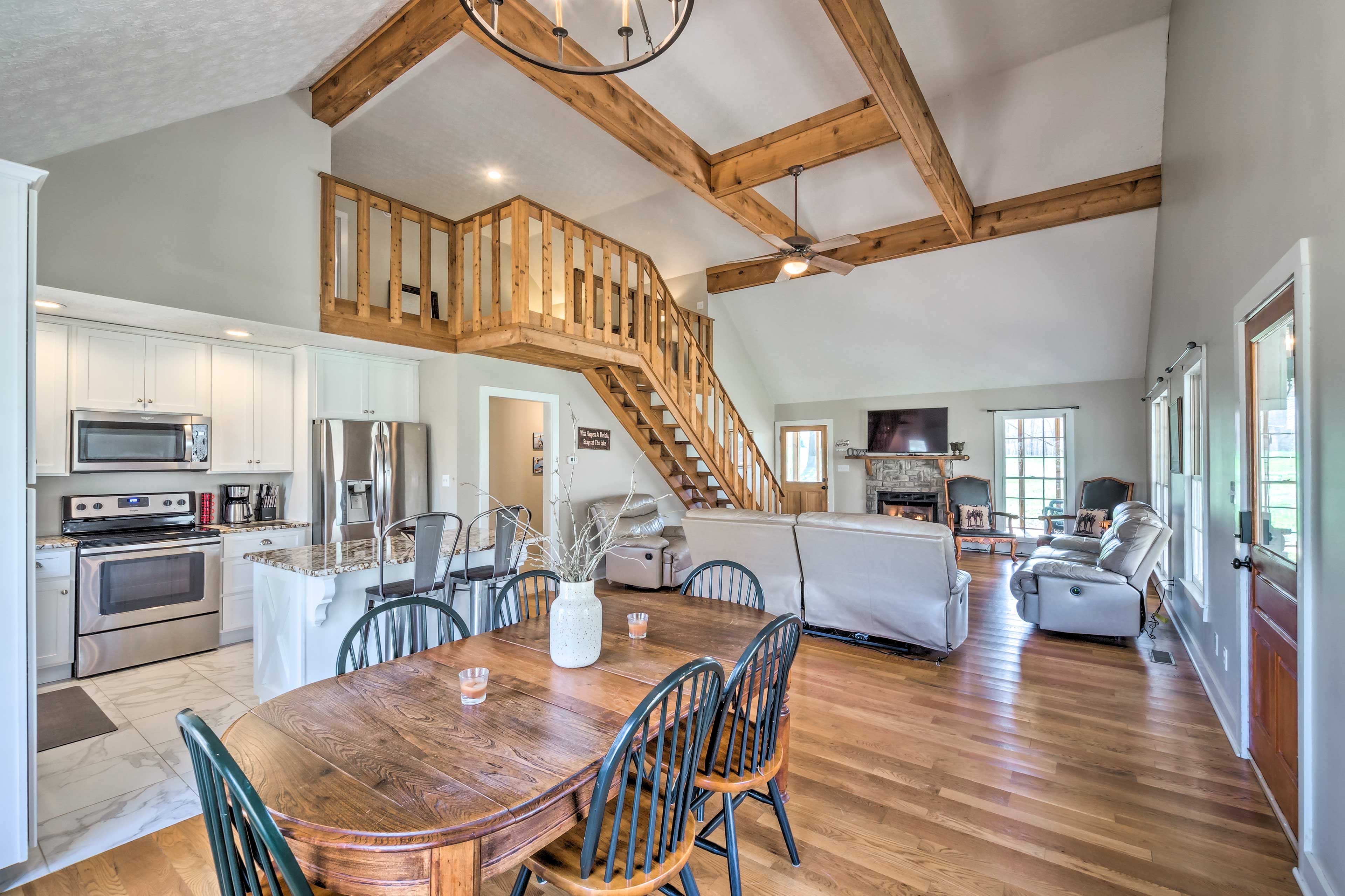 Living Area | Open-Concept Floor Plan