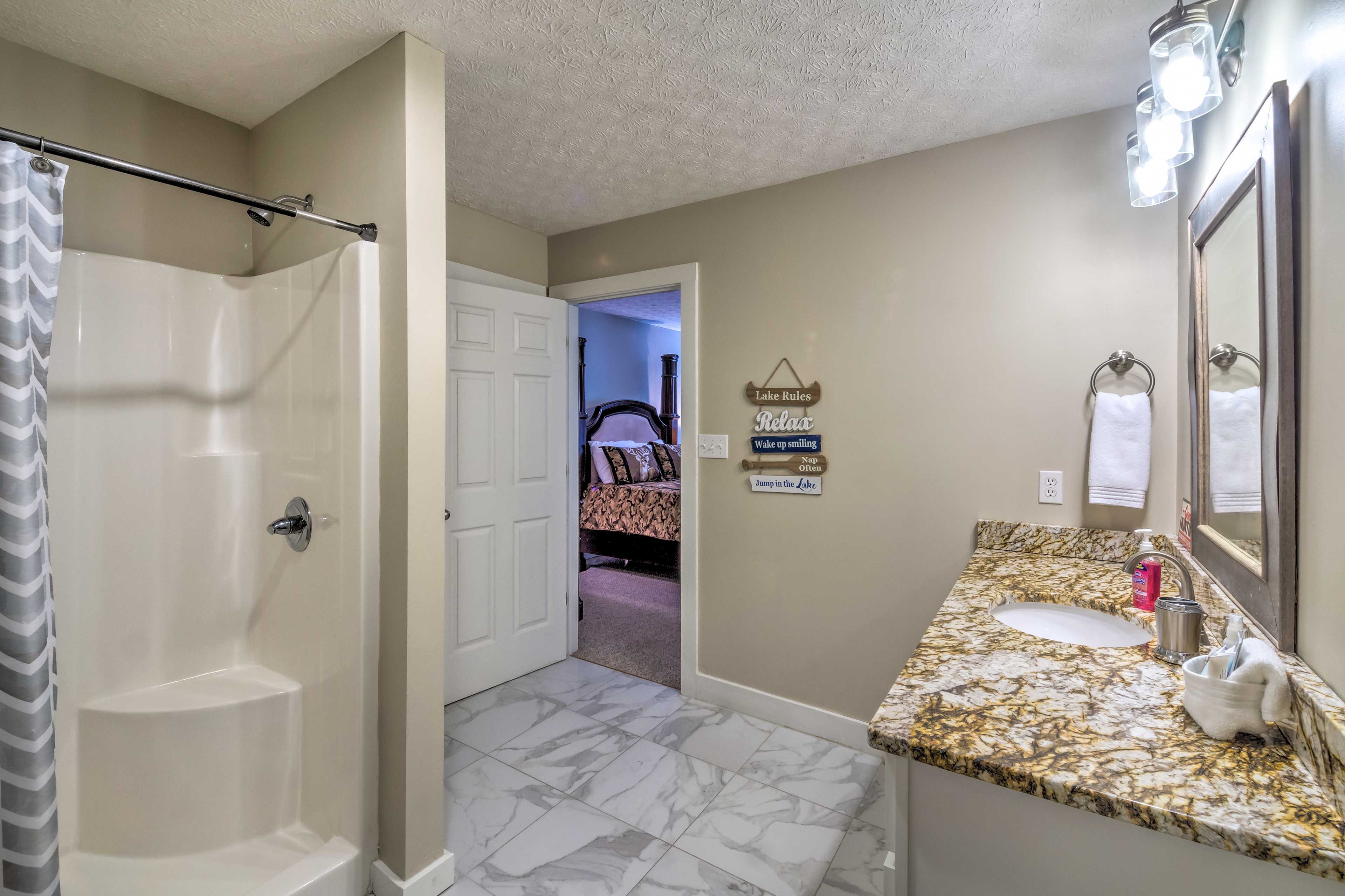 En-Suite Bathroom
