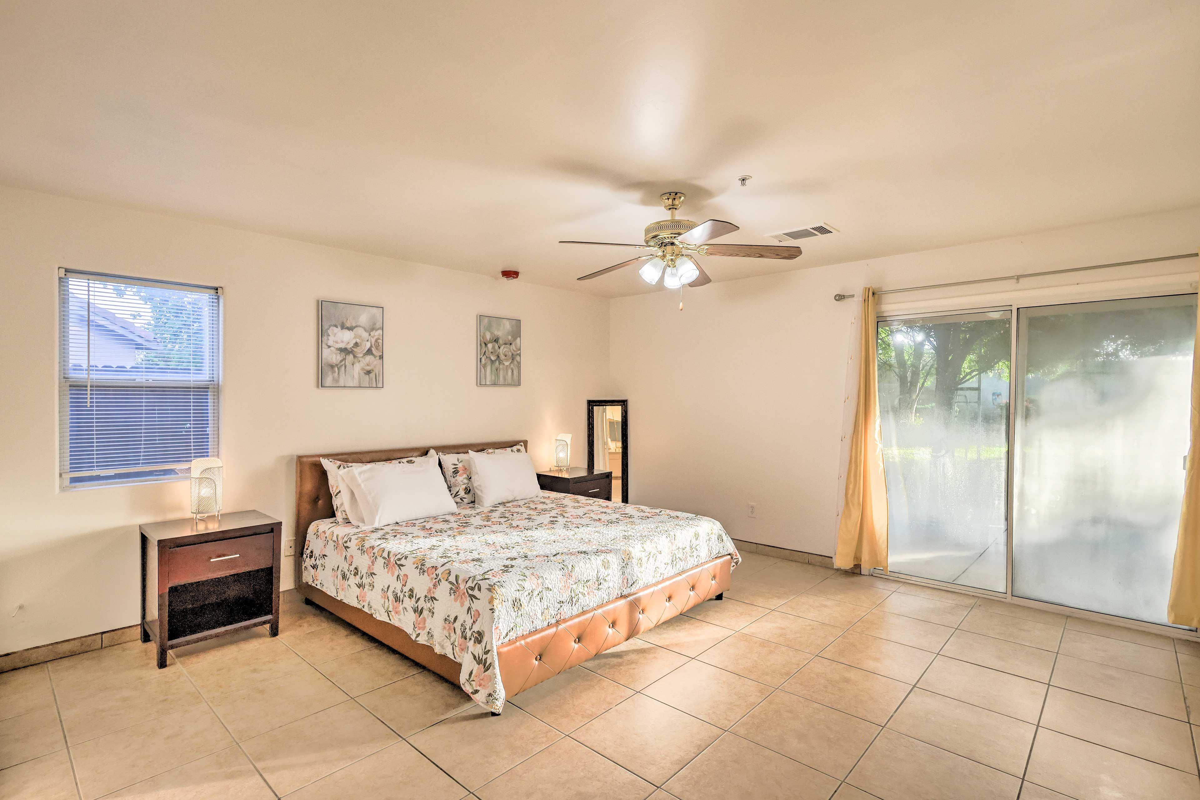 Bedroom 1 | King Bed | Linens Provided