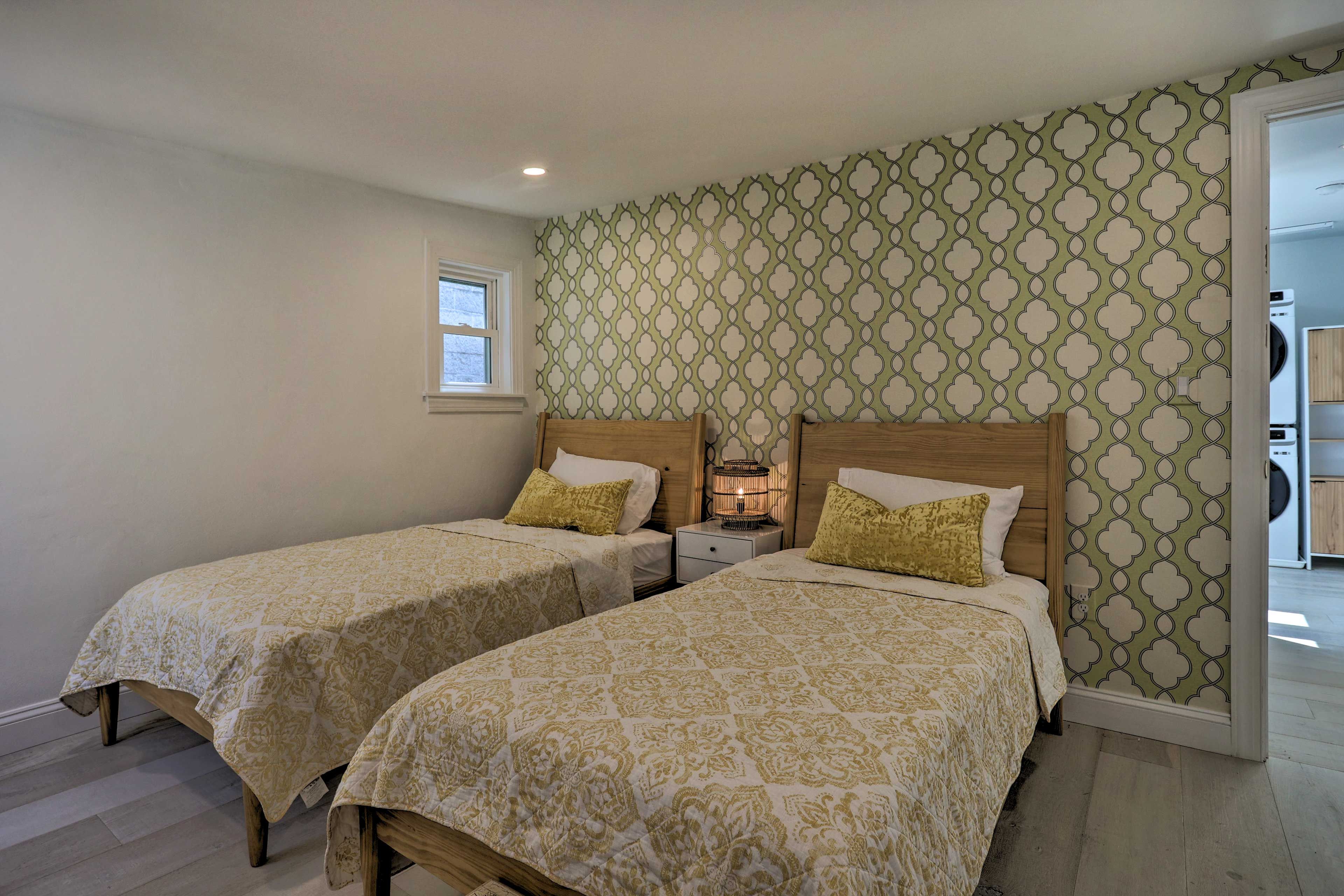 Bedroom 3 | 2 Twin Beds | 2nd Floor