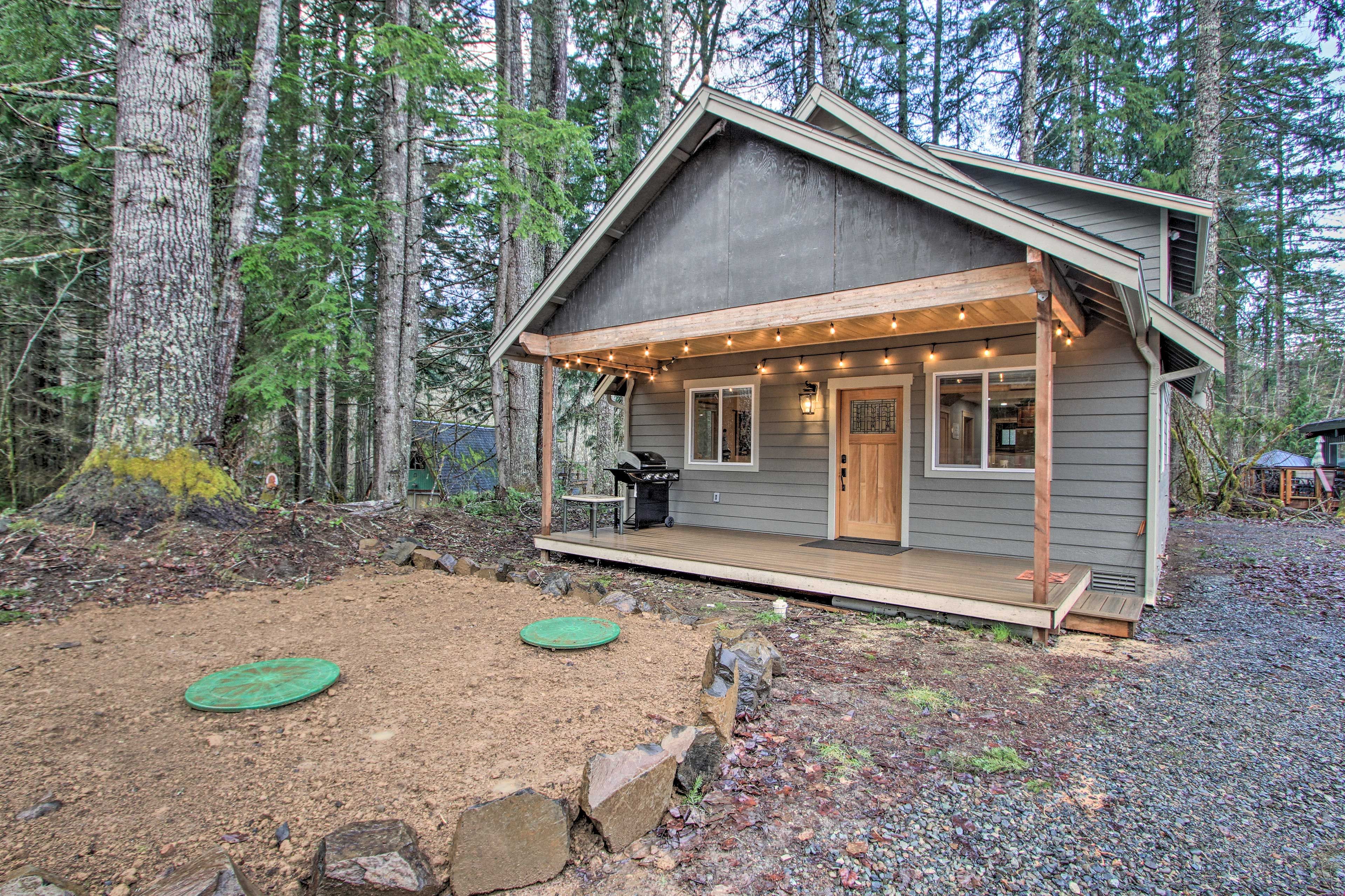 Covered Porch | Gas Grill
