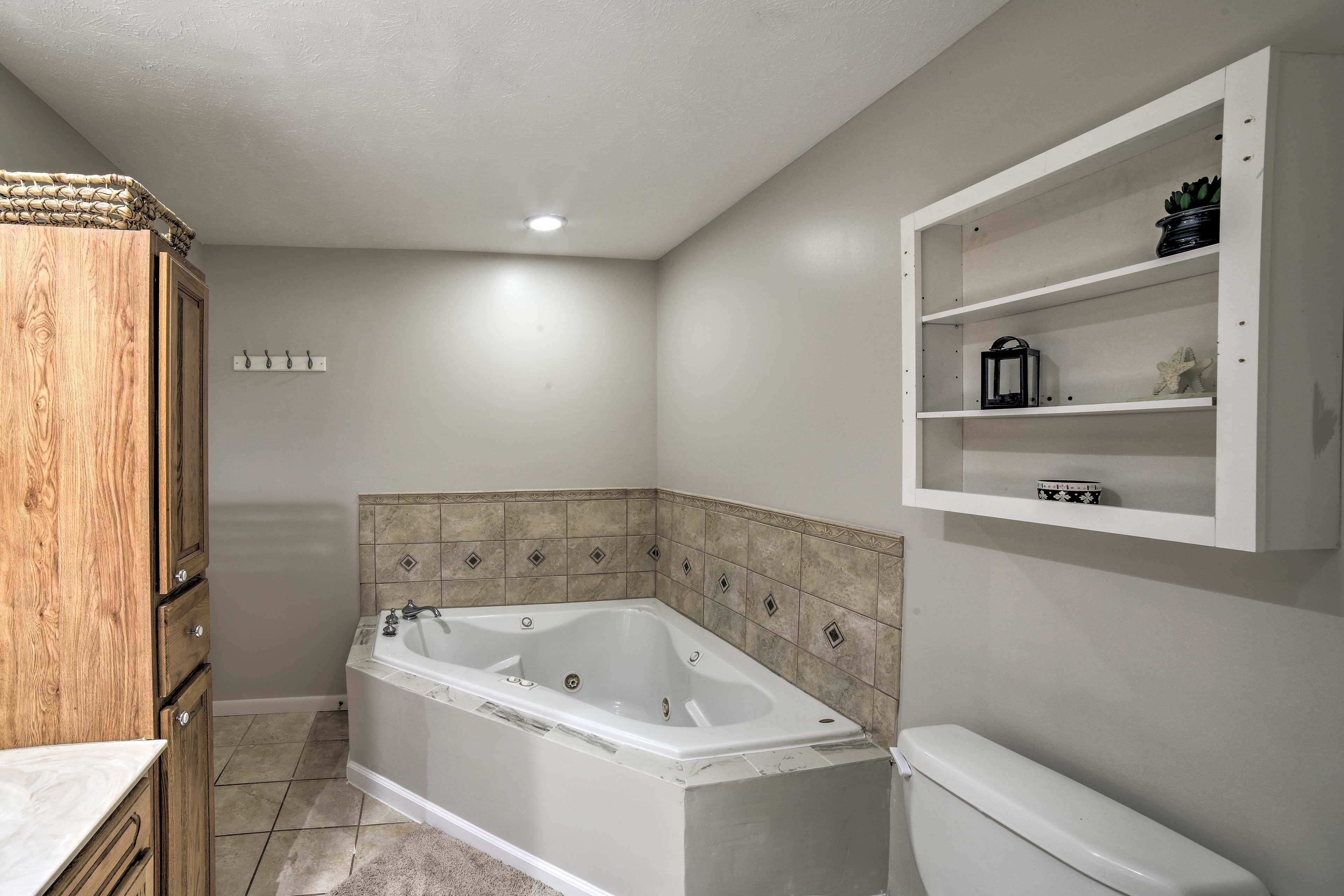 En-Suite Bathroom