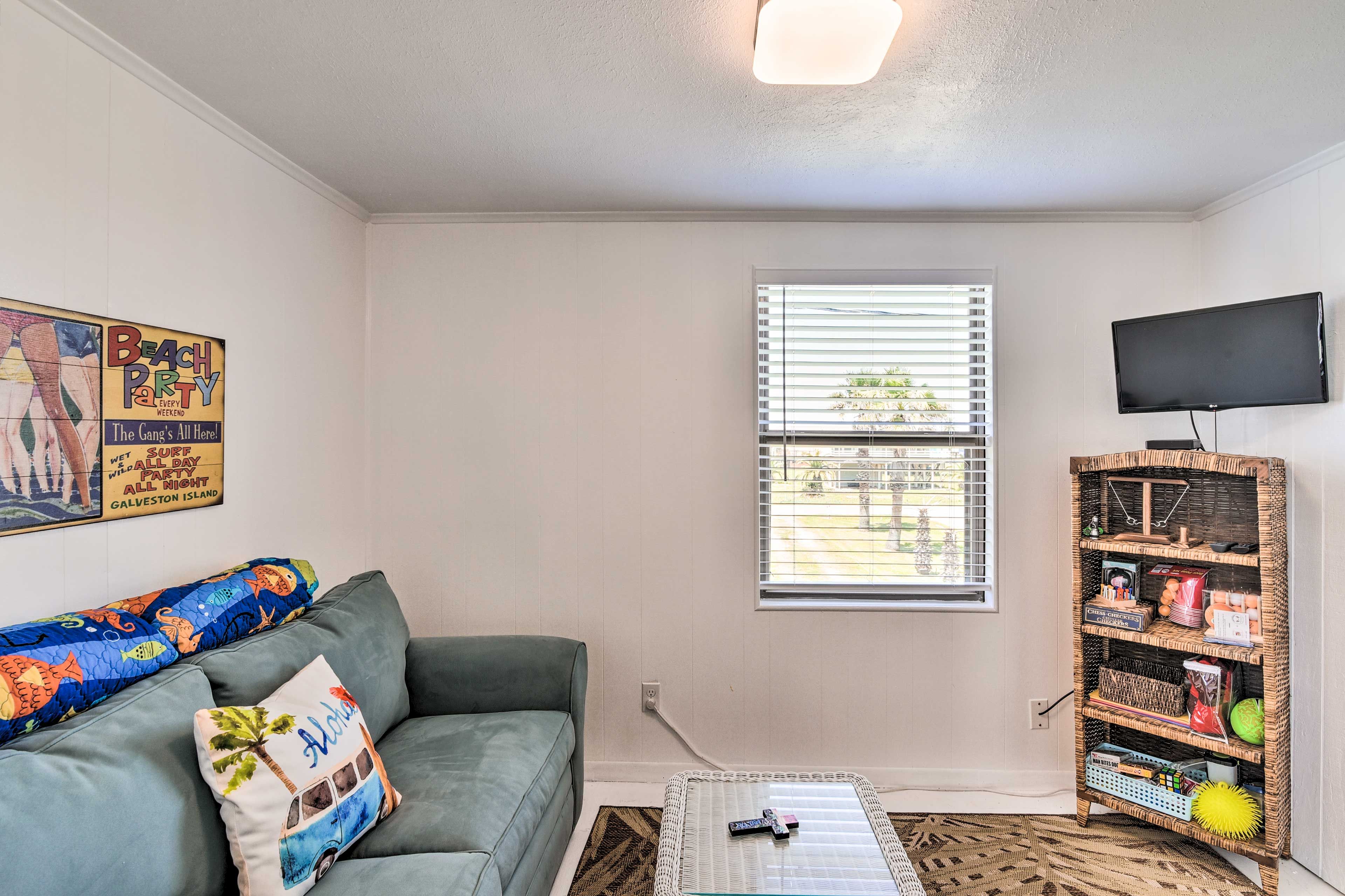 Den | Full Sleeper Sofa
