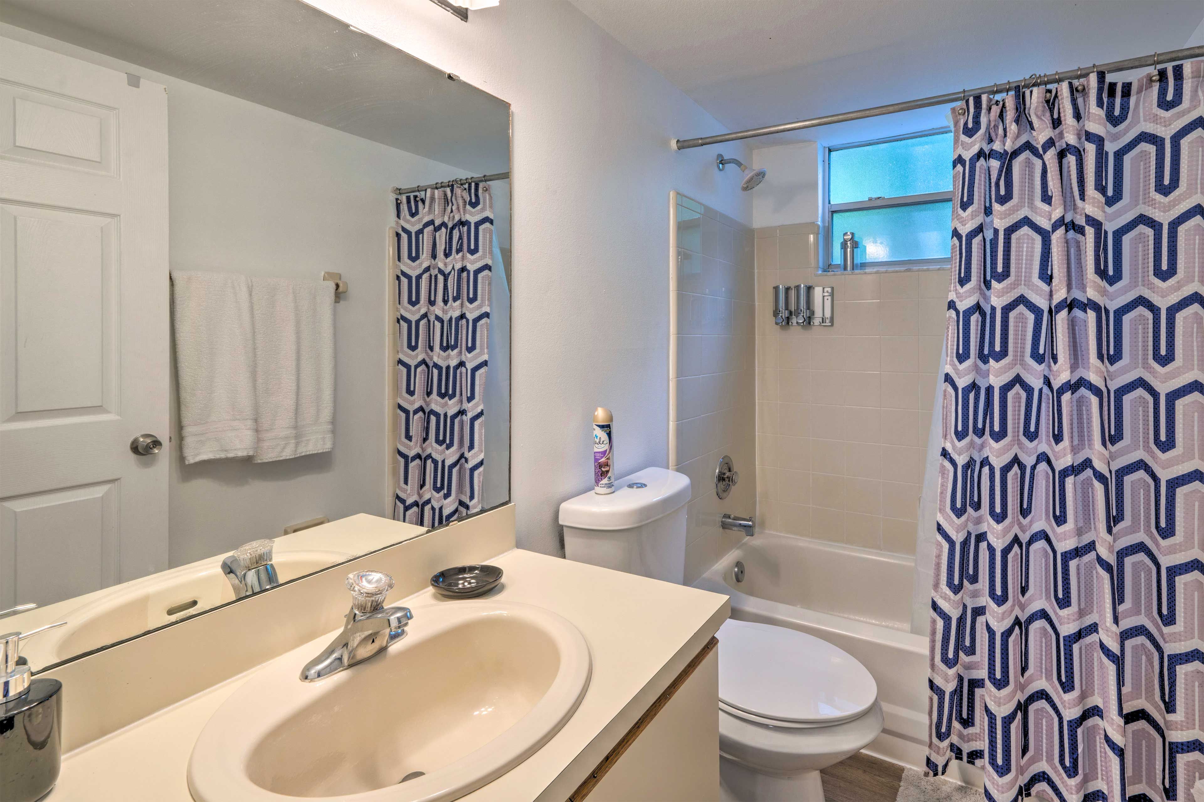 Full Bathroom