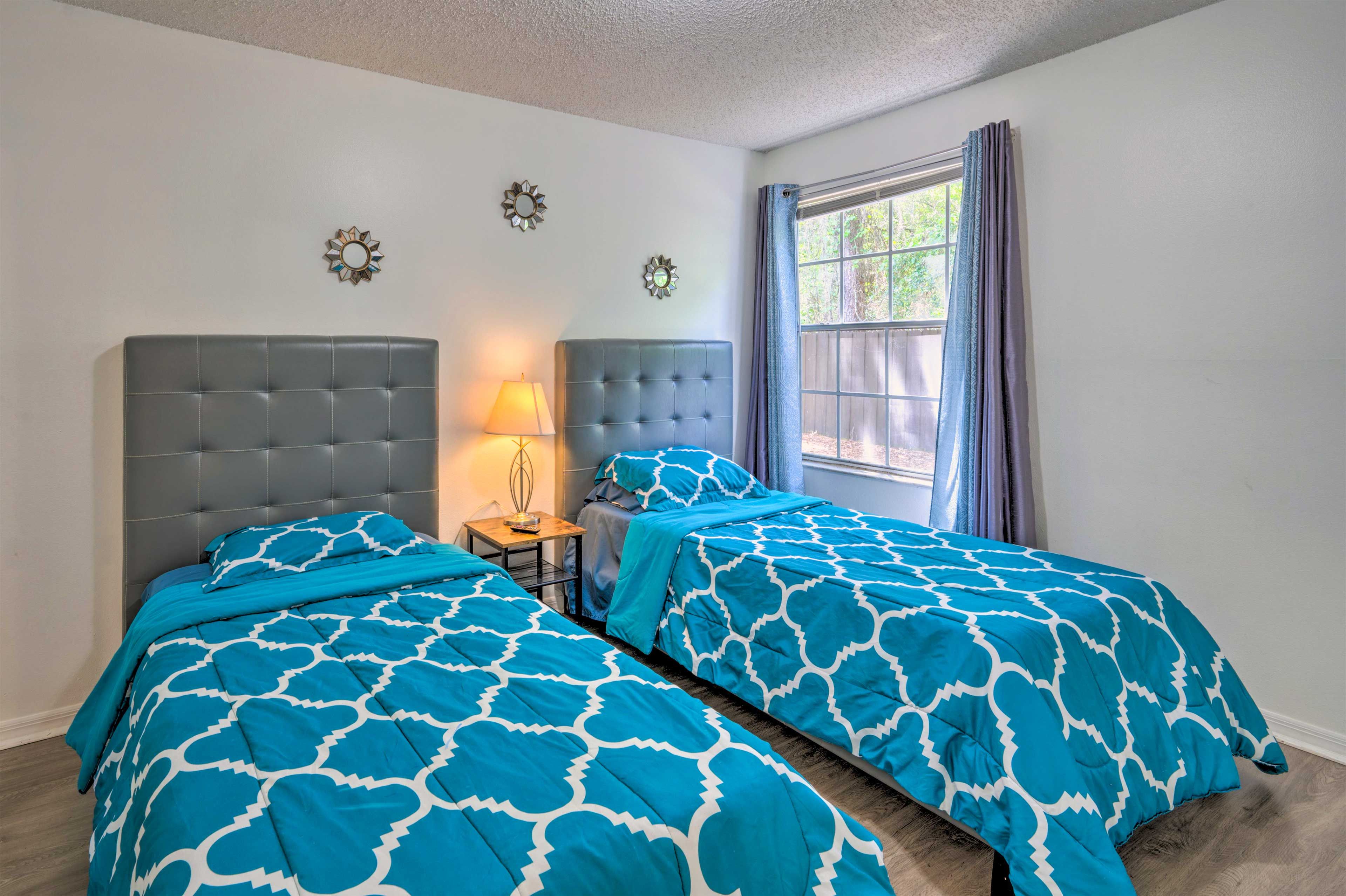 Bedroom 2 | 2 Twin Beds