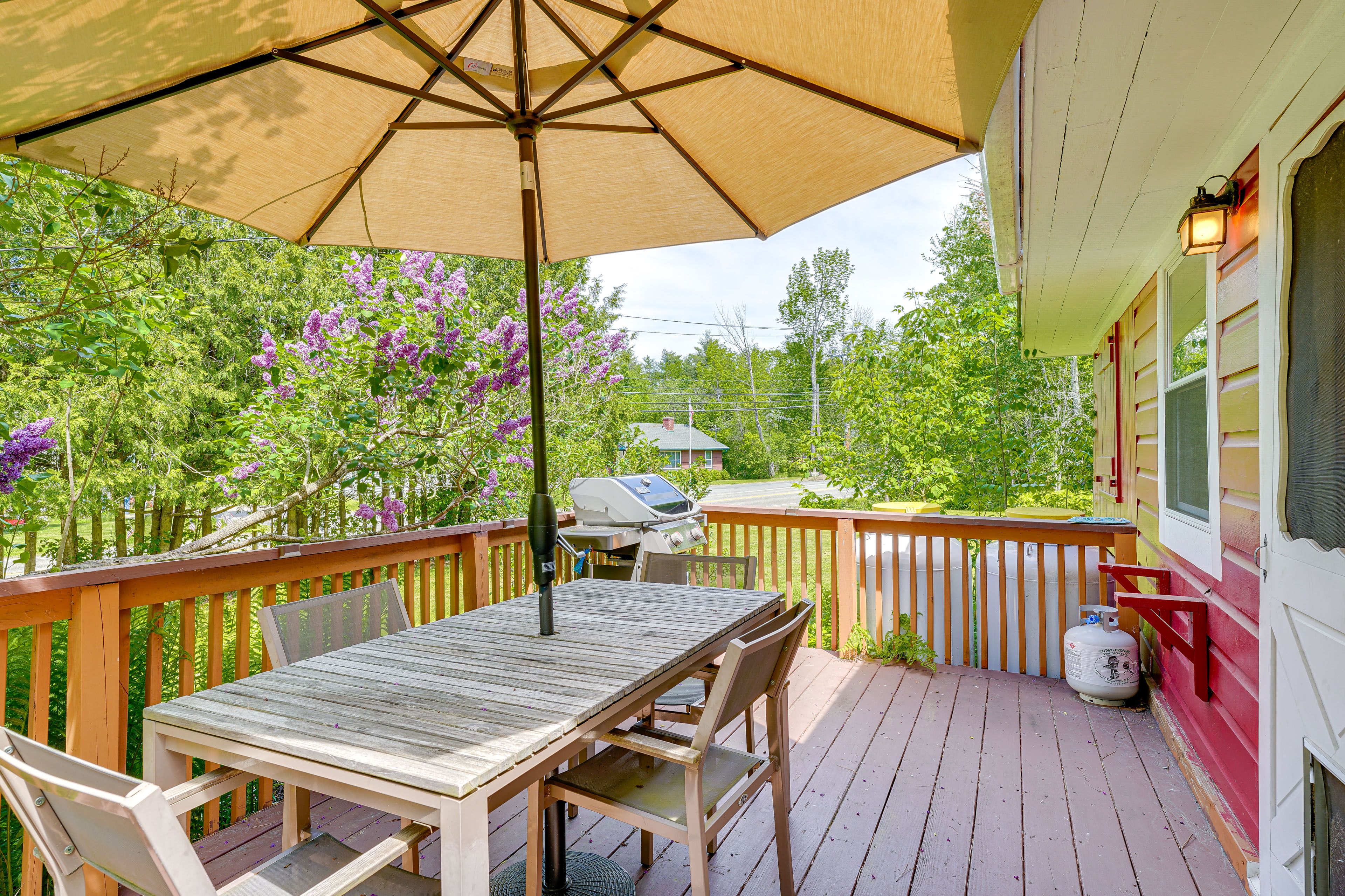 Cabin Exterior | Furnished Deck
