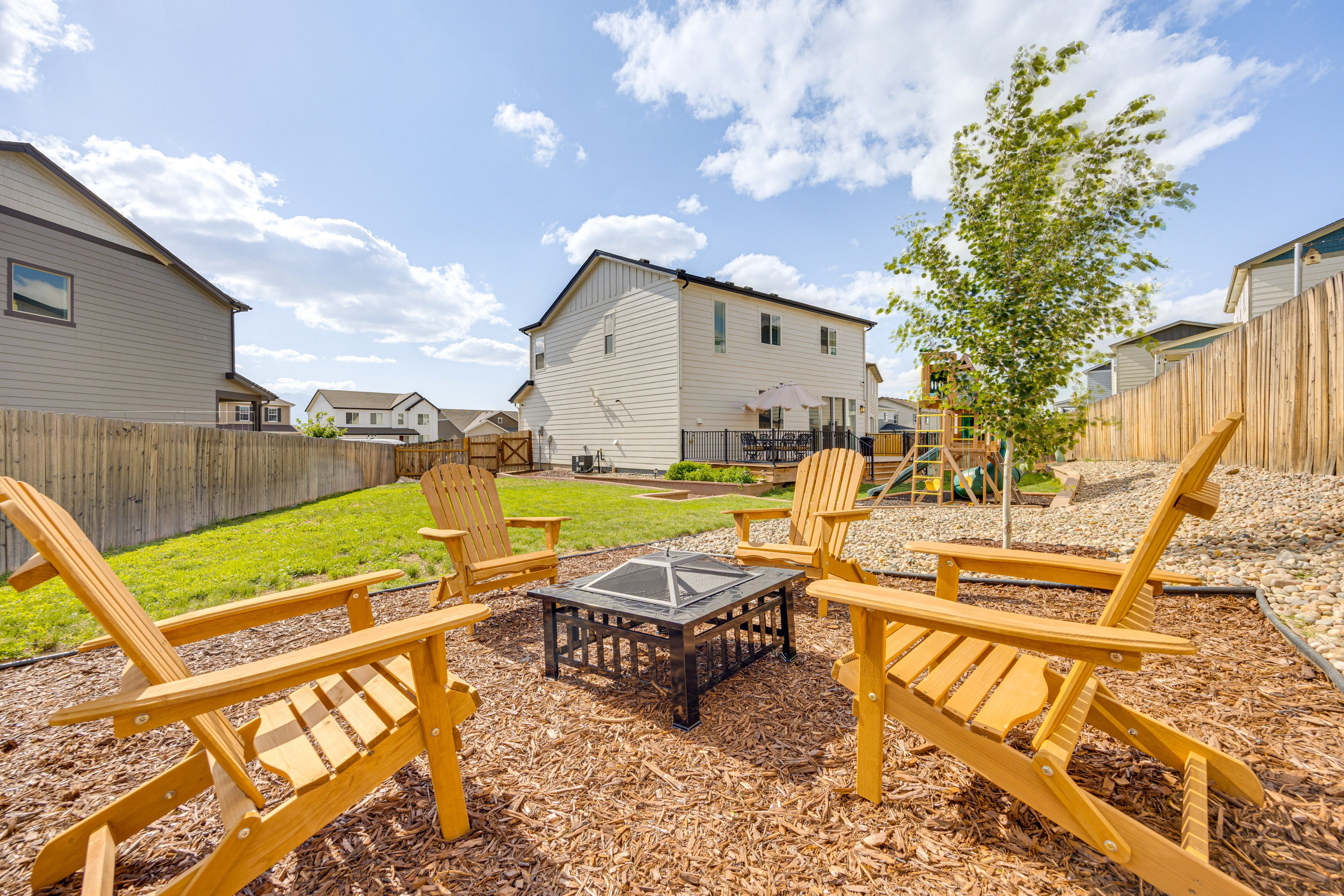 Fenced Yard | Wood-Burning Fire Pit