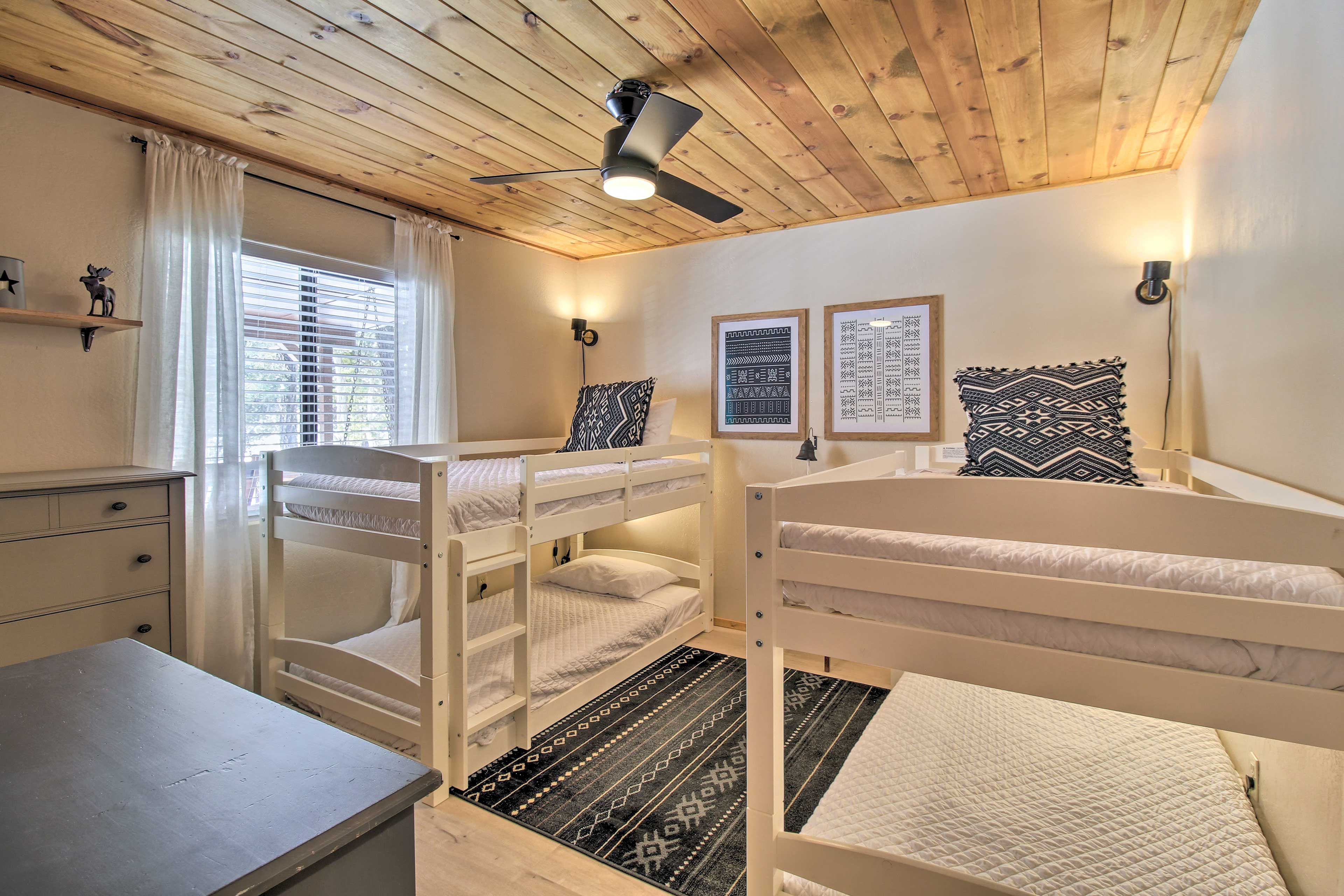 Bedroom 2 | 2 Twin Bunk Beds