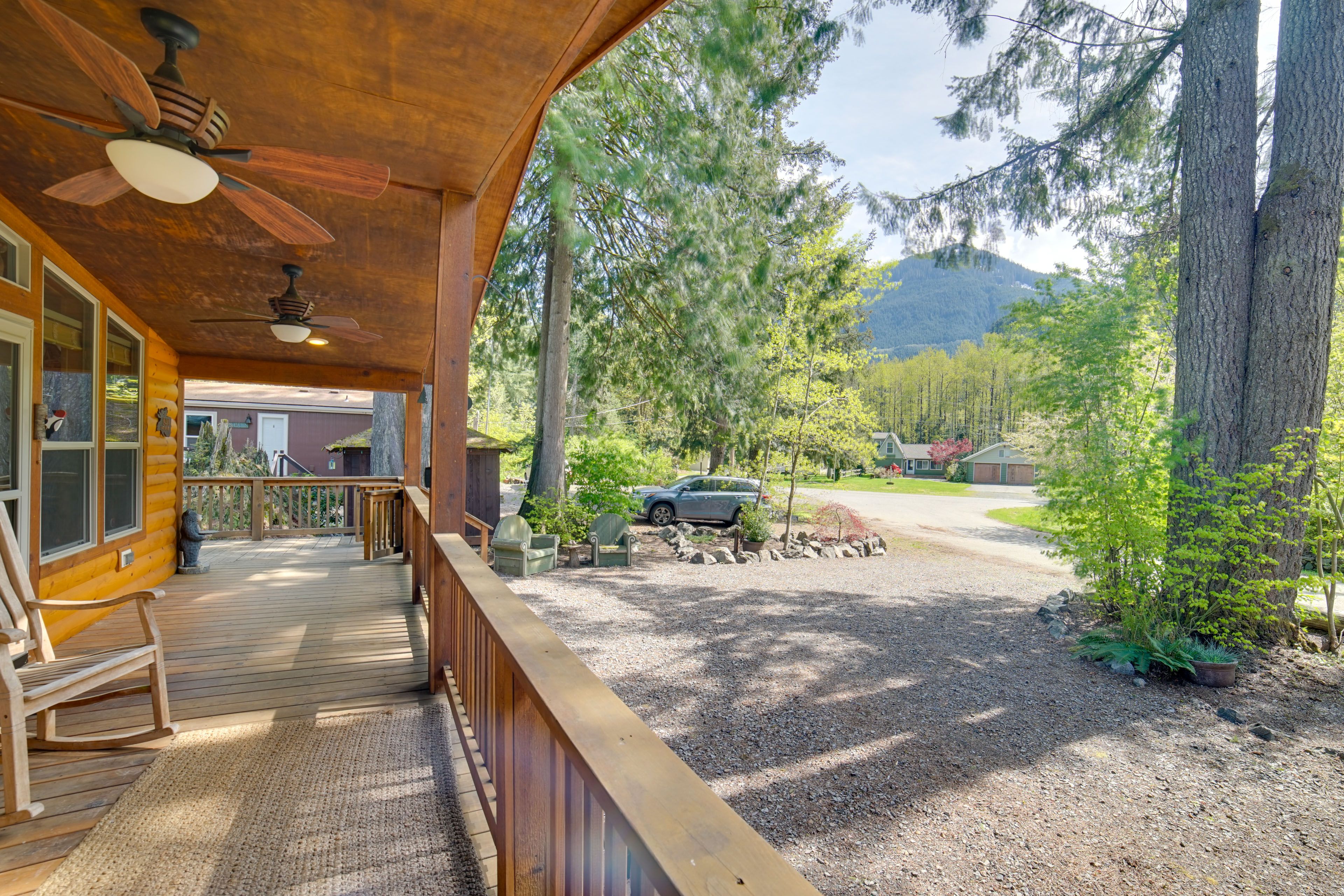 Driveway Parking (4 Vehicles)