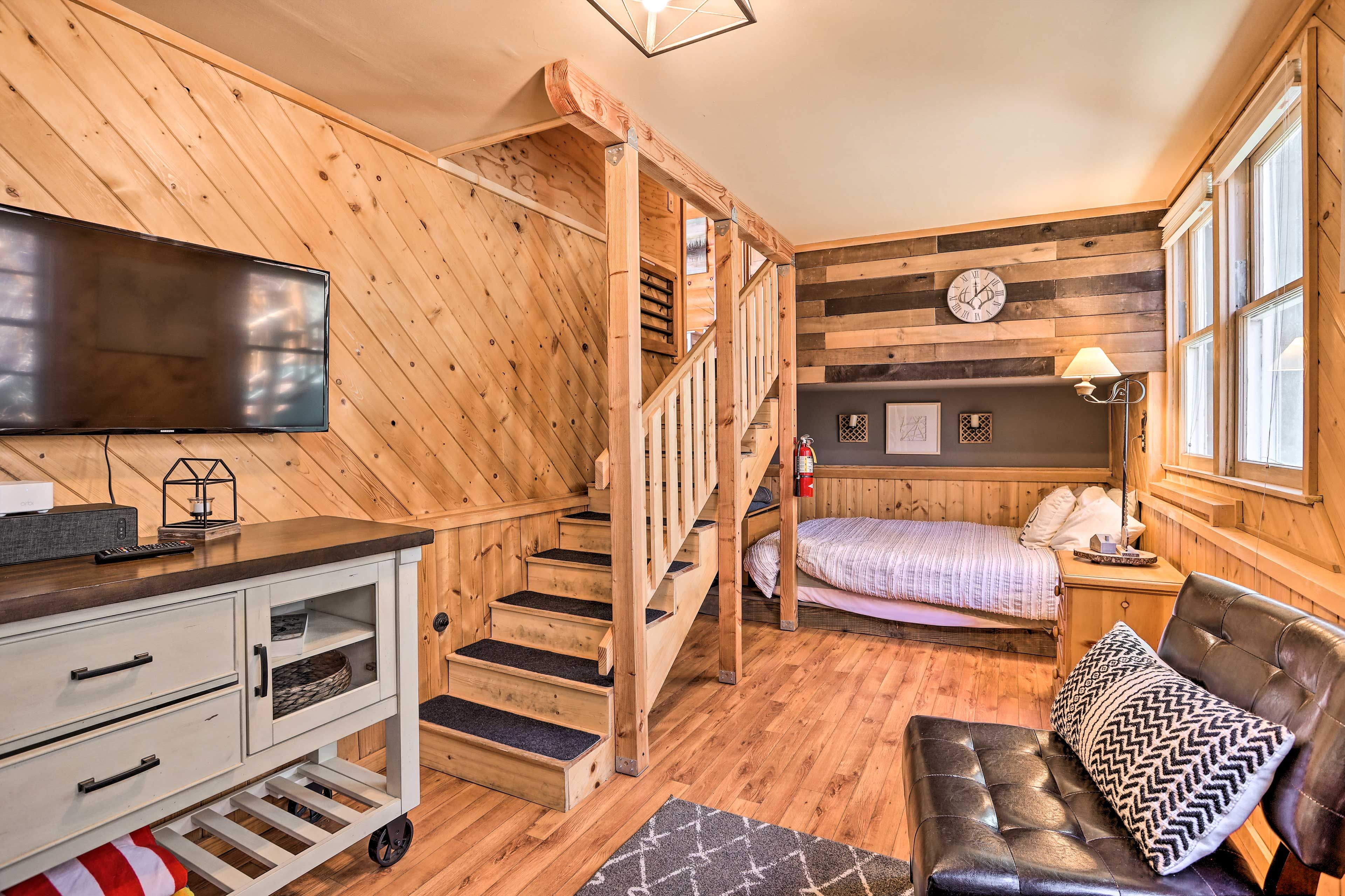 Bedroom 3 | Full Bed | Lower Floor