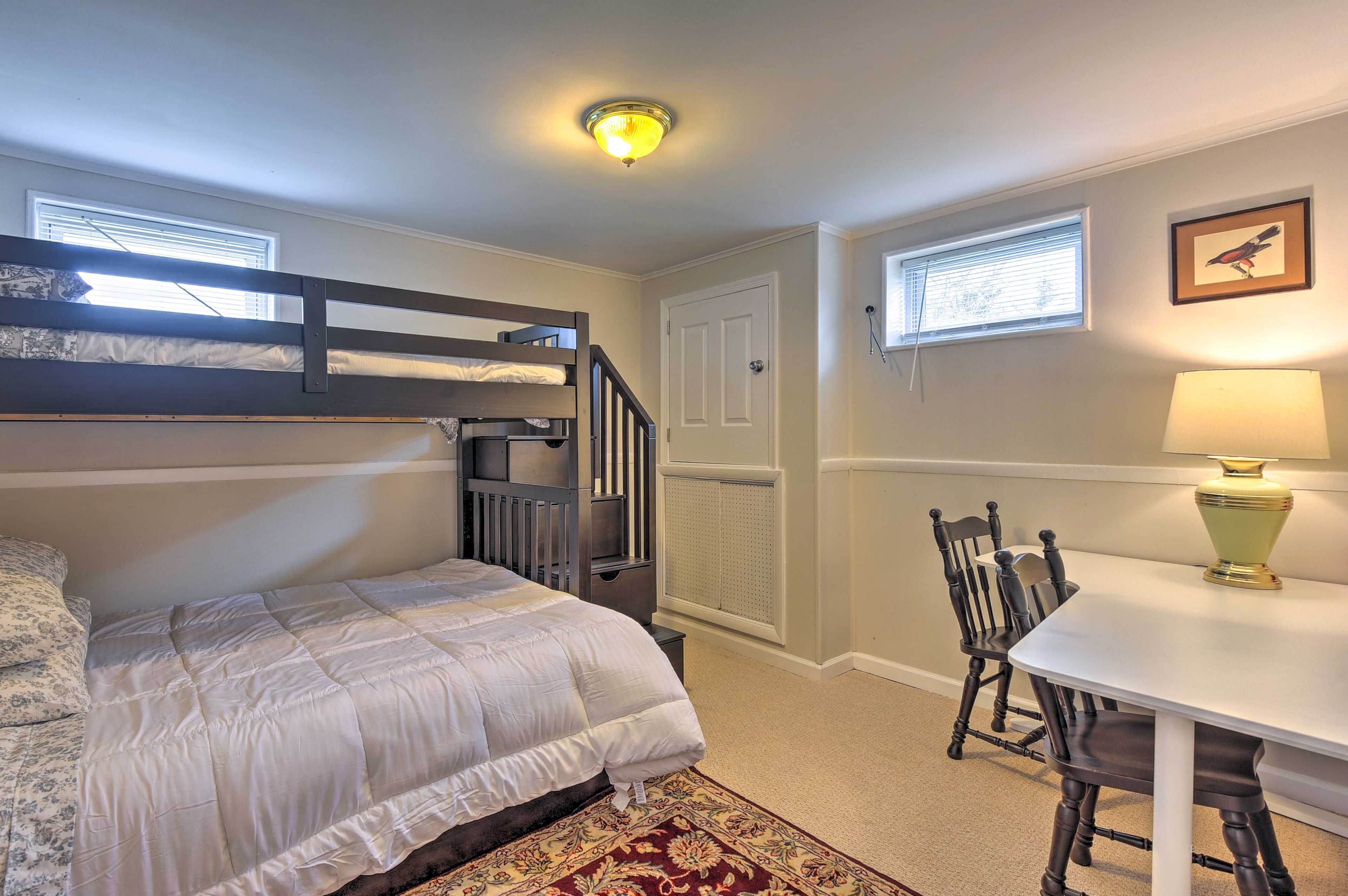 Bedroom 4 | Twin/Full Bunk Bed | Basement | Desk