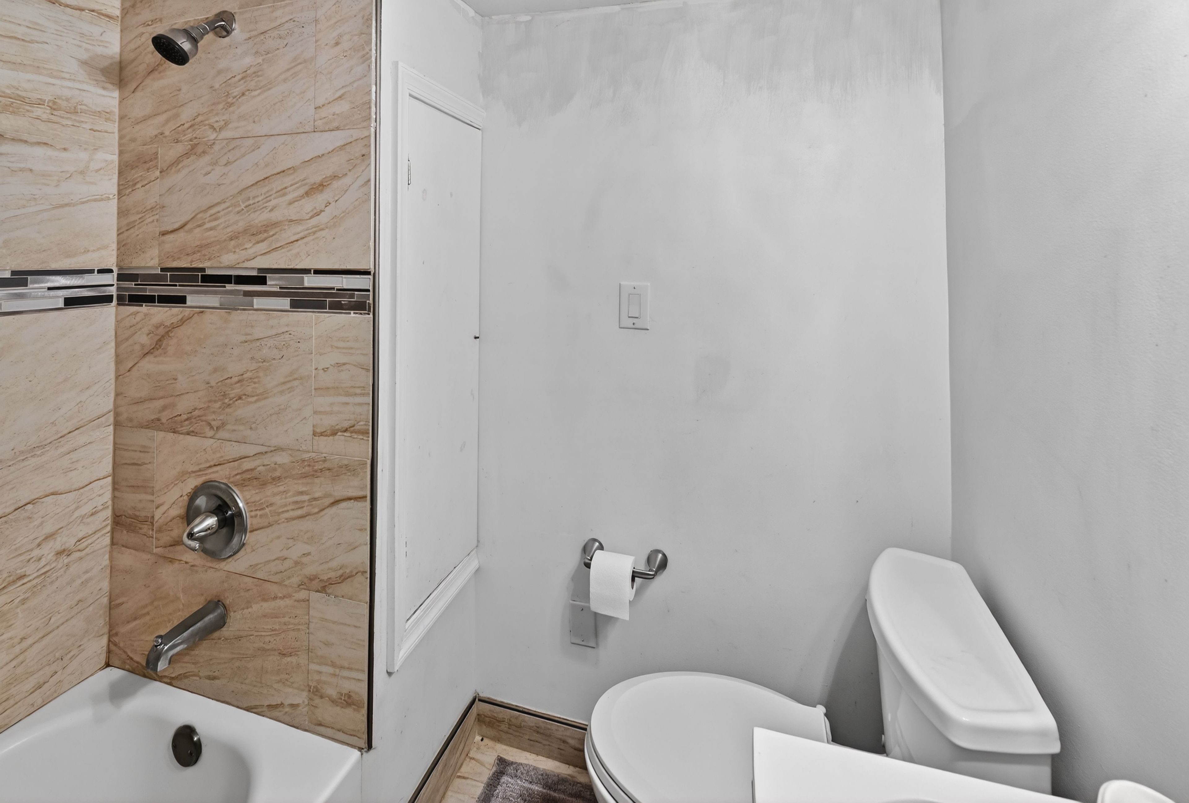 Full Bathroom | Basement
