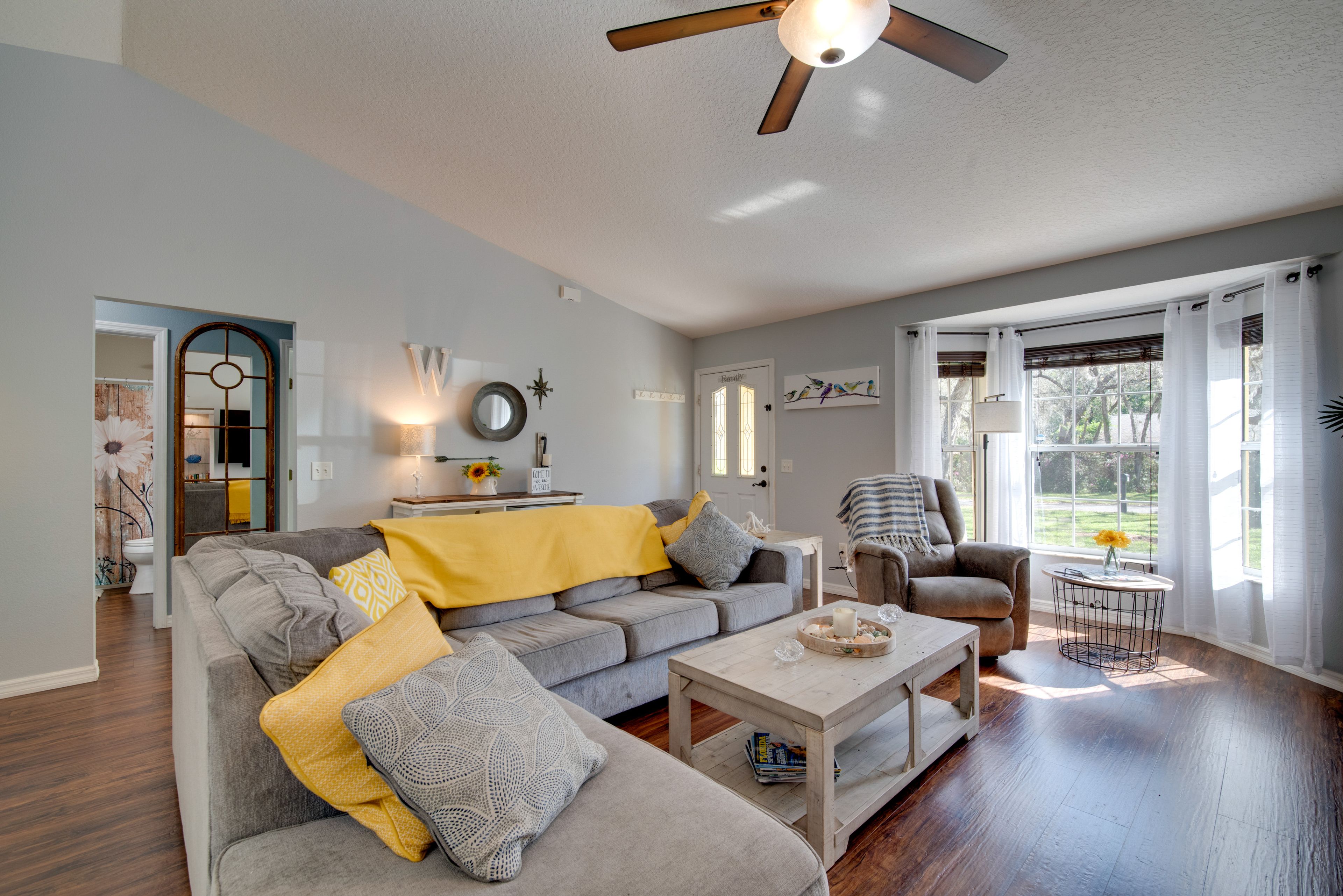 Homosassa Vacation Rental | 3BR | 2BA | 1 Step Required | 1,400 Sq Ft