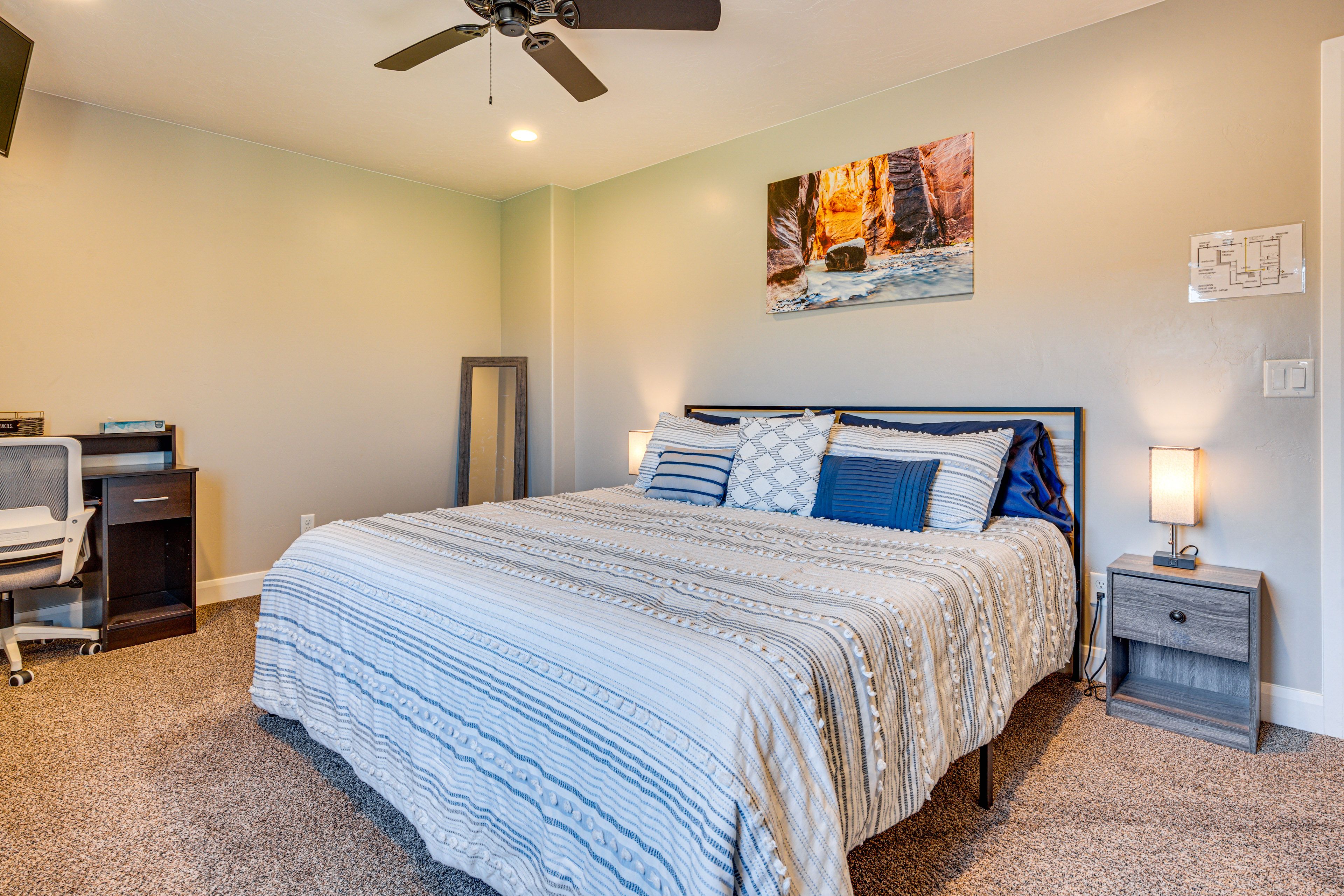 Bedroom 1 | King Bed