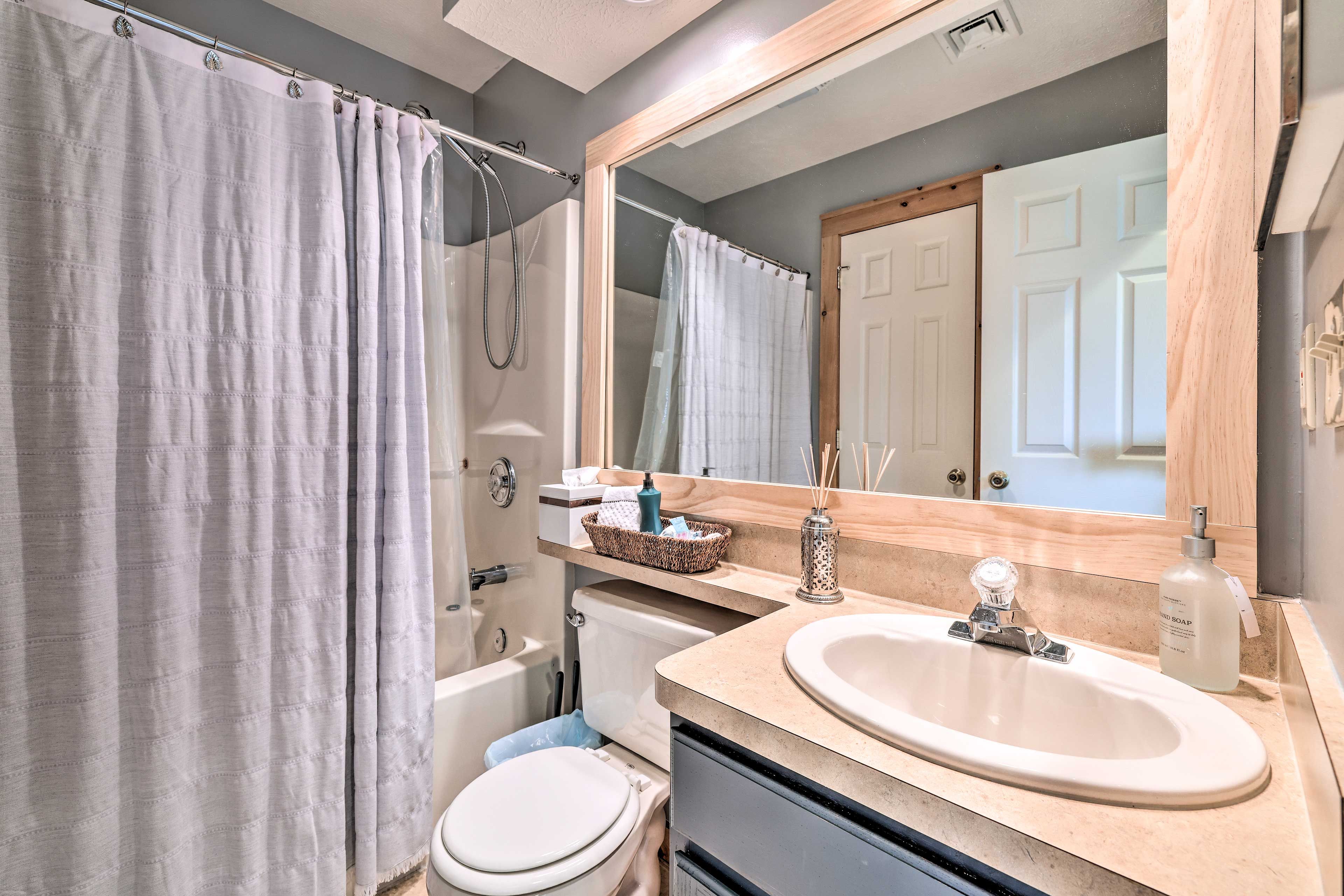 Full Bathroom