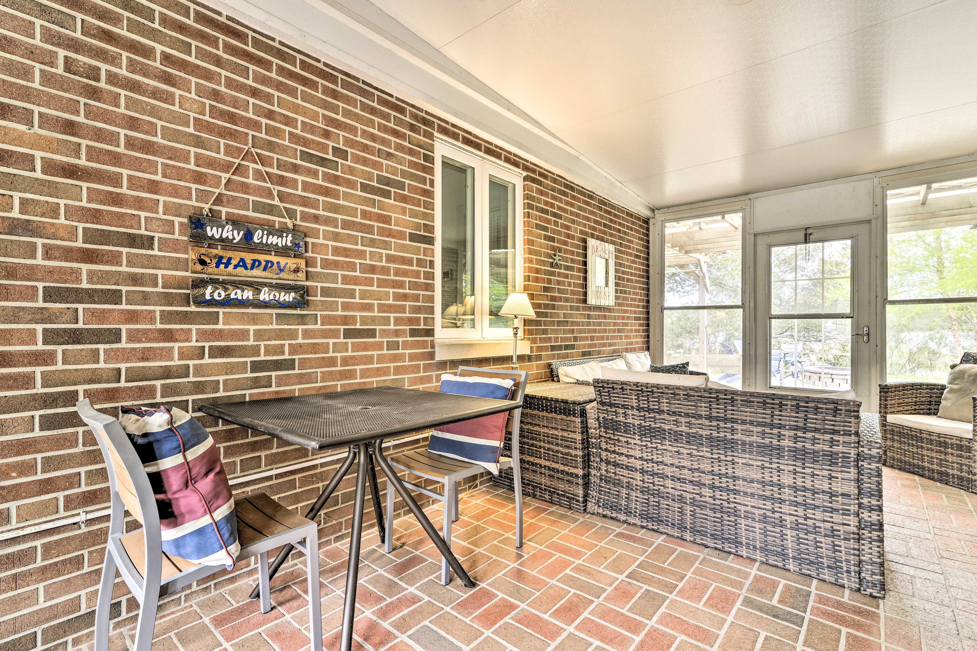 Screened Porch