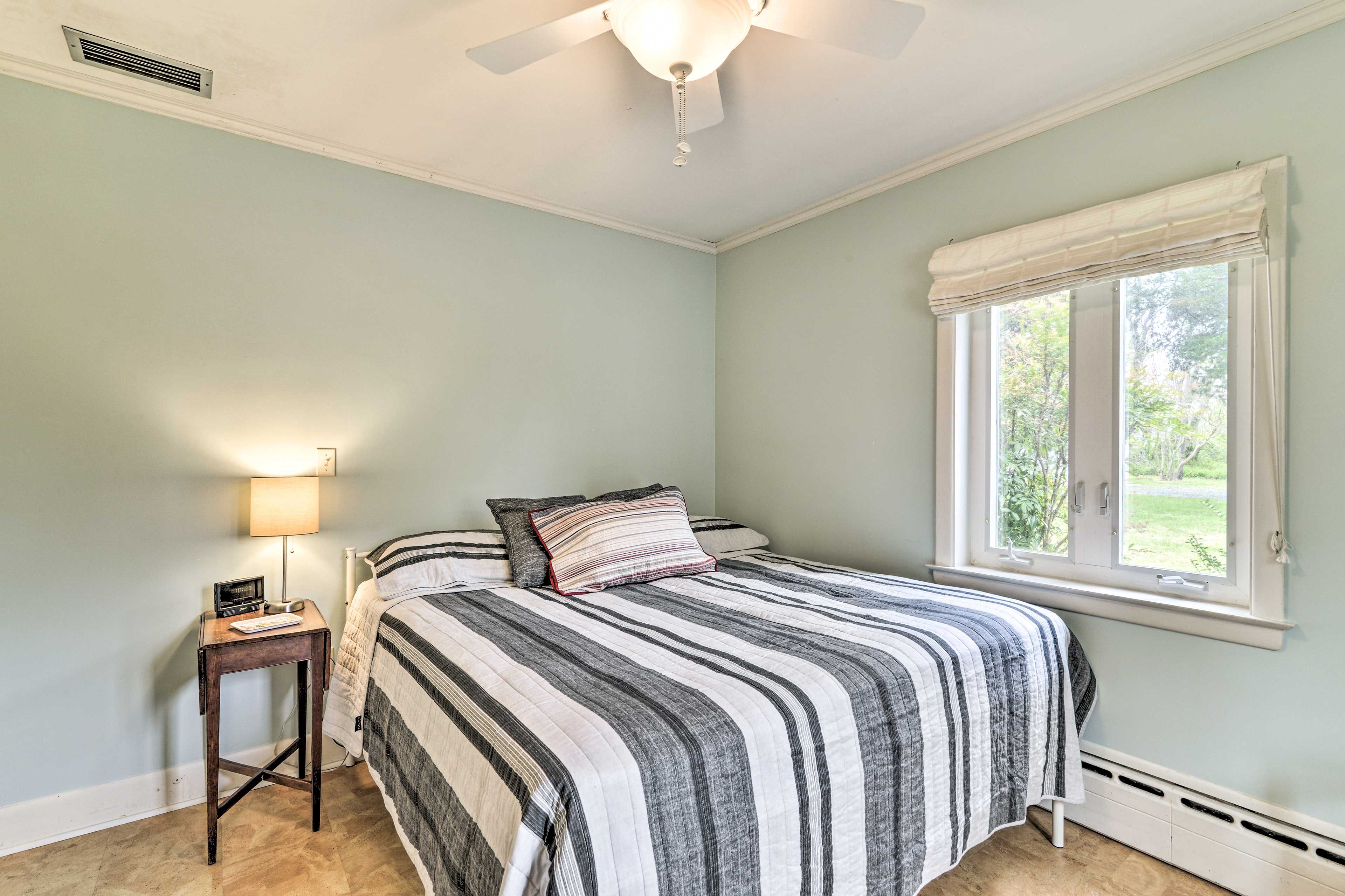 Bedroom 2 | King Bed