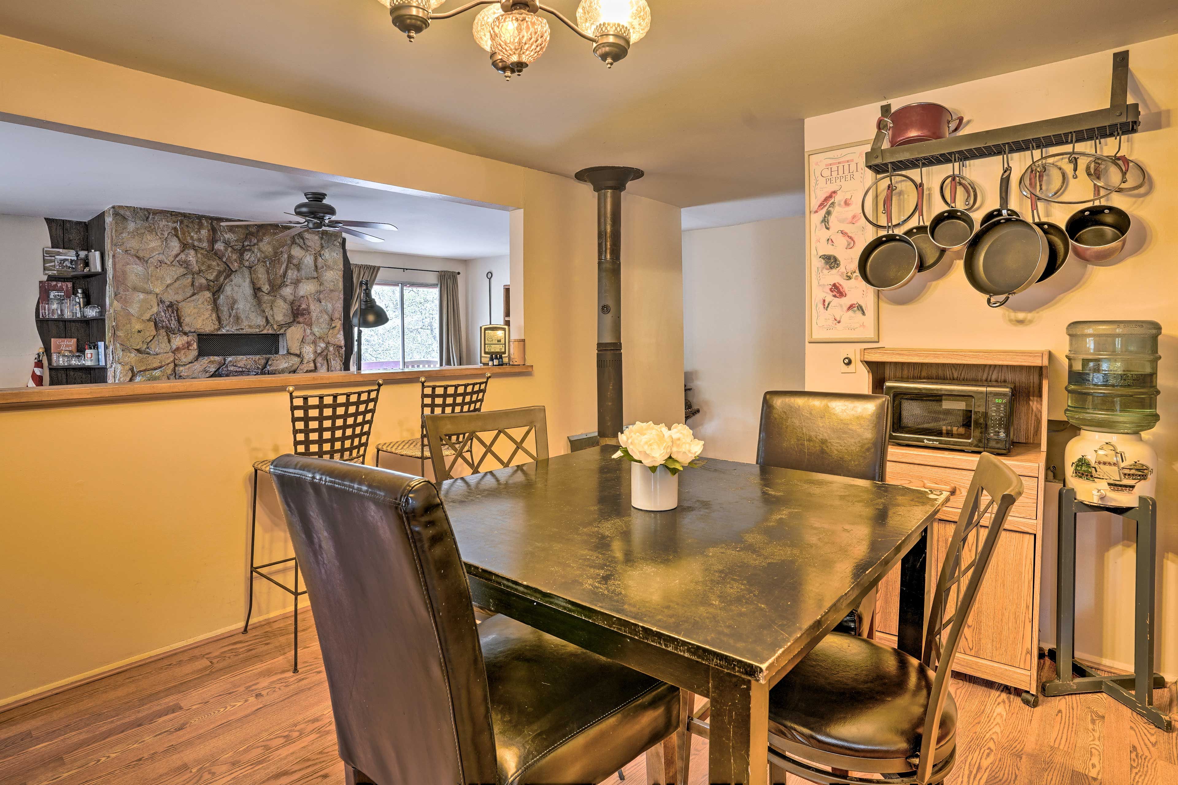 Dining Area | Dishware & Flatware
