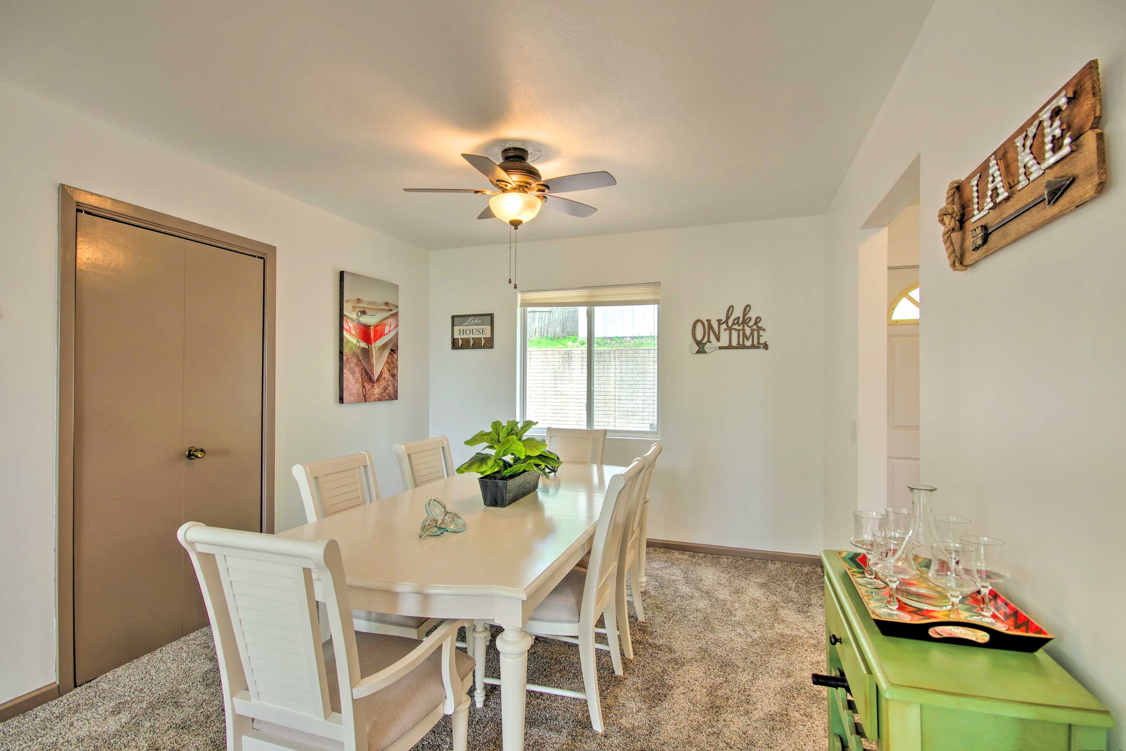 Upper Dining Area