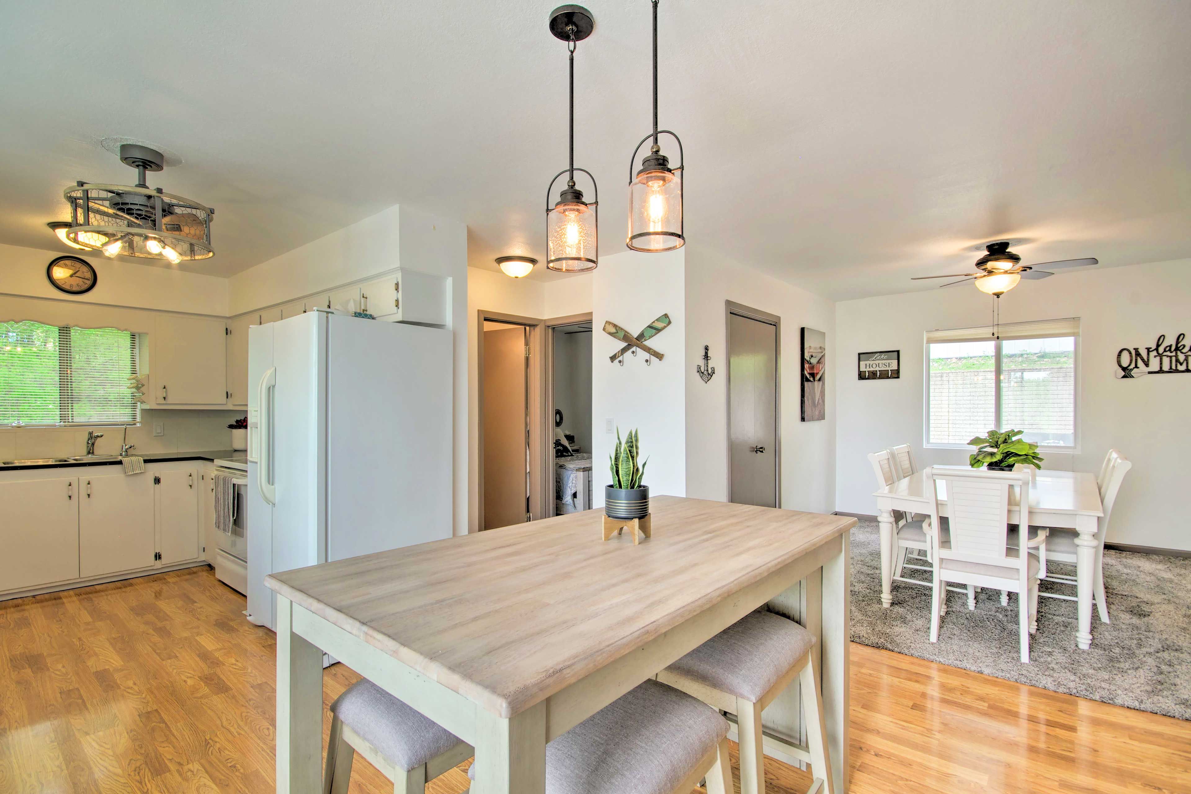 Upper Dining Area