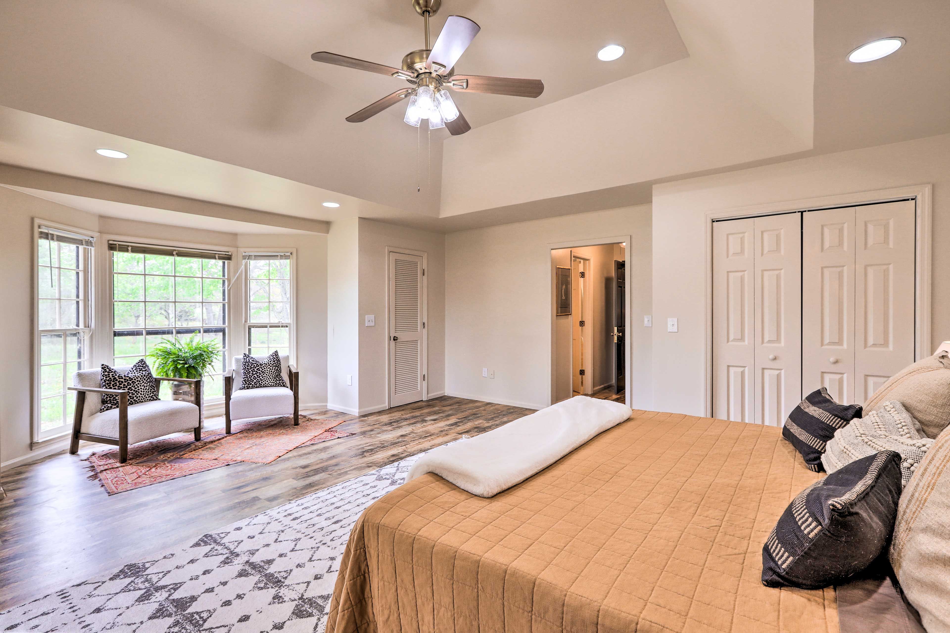 Bedroom 1 | Linens Provided