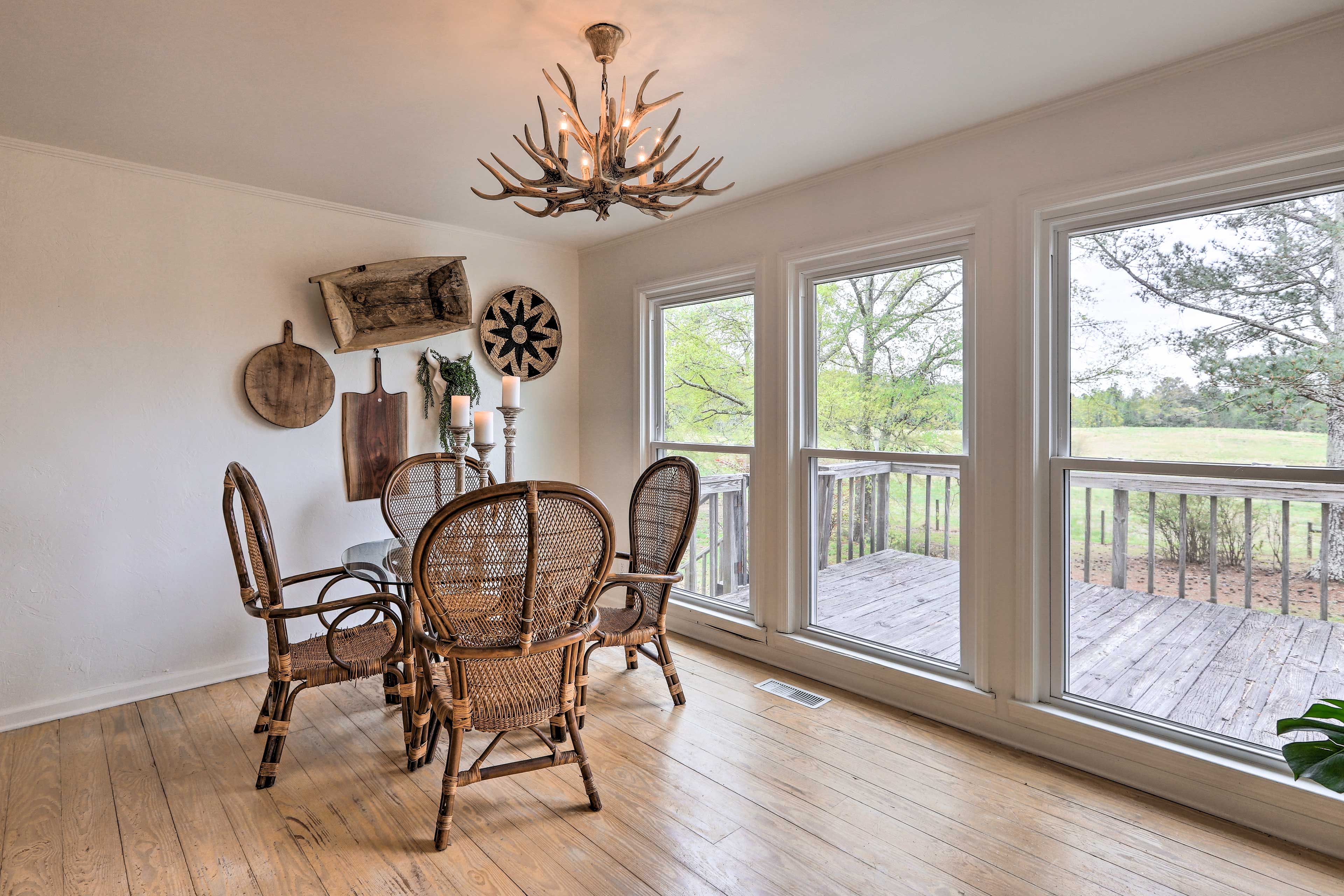 Dining Area | Dishware + Flatware