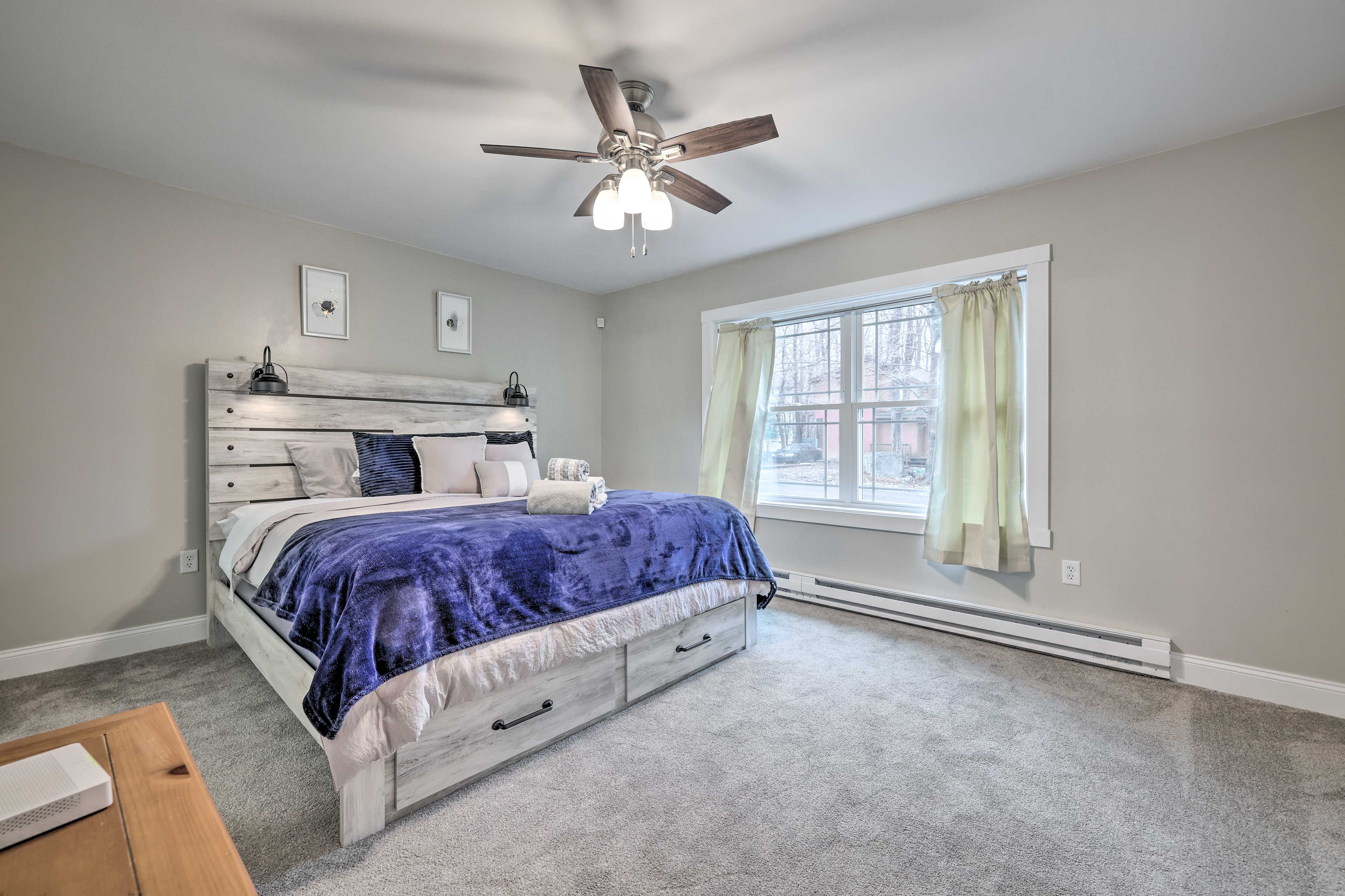 Bedroom 1 | 1st Floor | King Bed