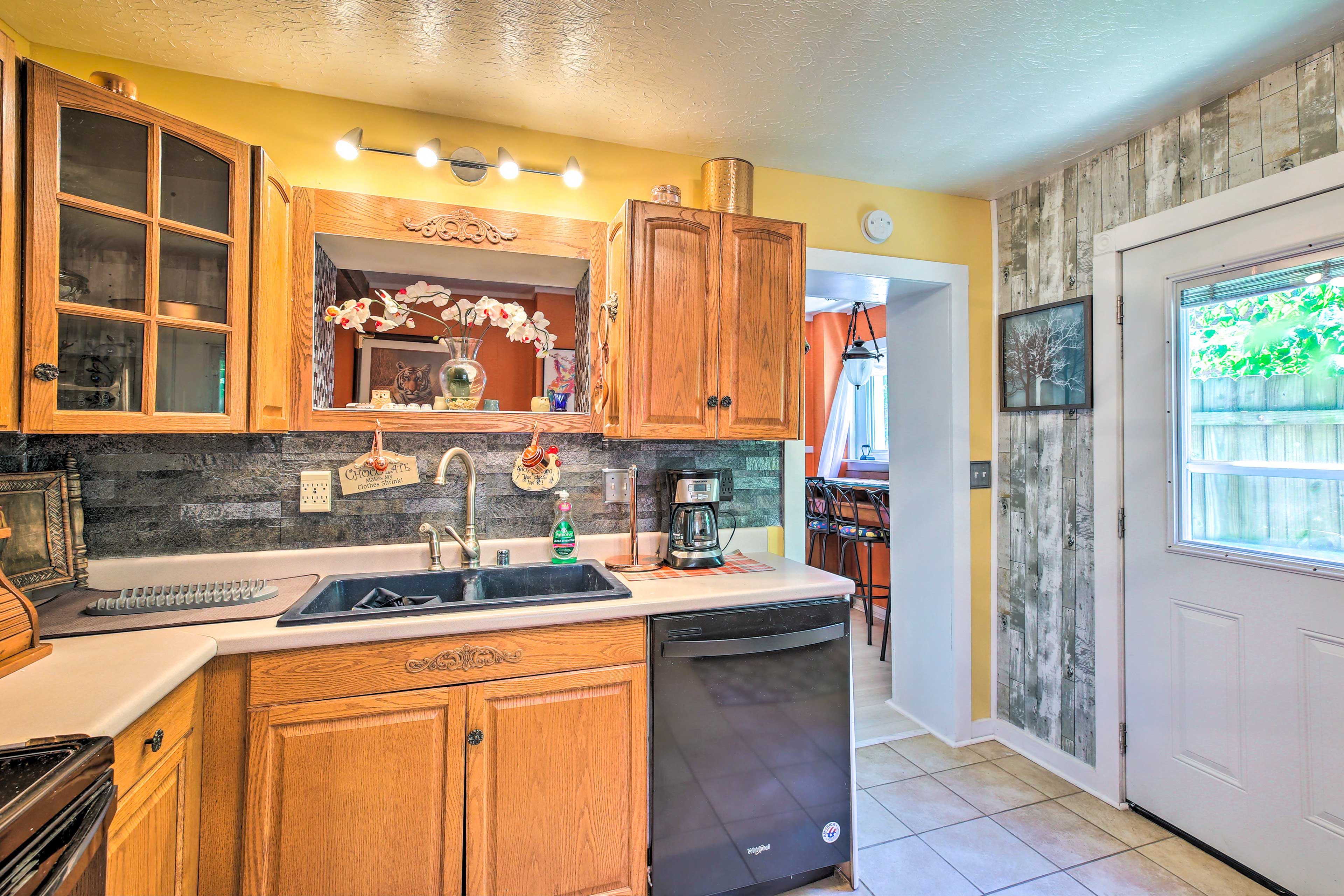 Kitchen | Cooking Basics | Dishwasher | Garbage Disposal