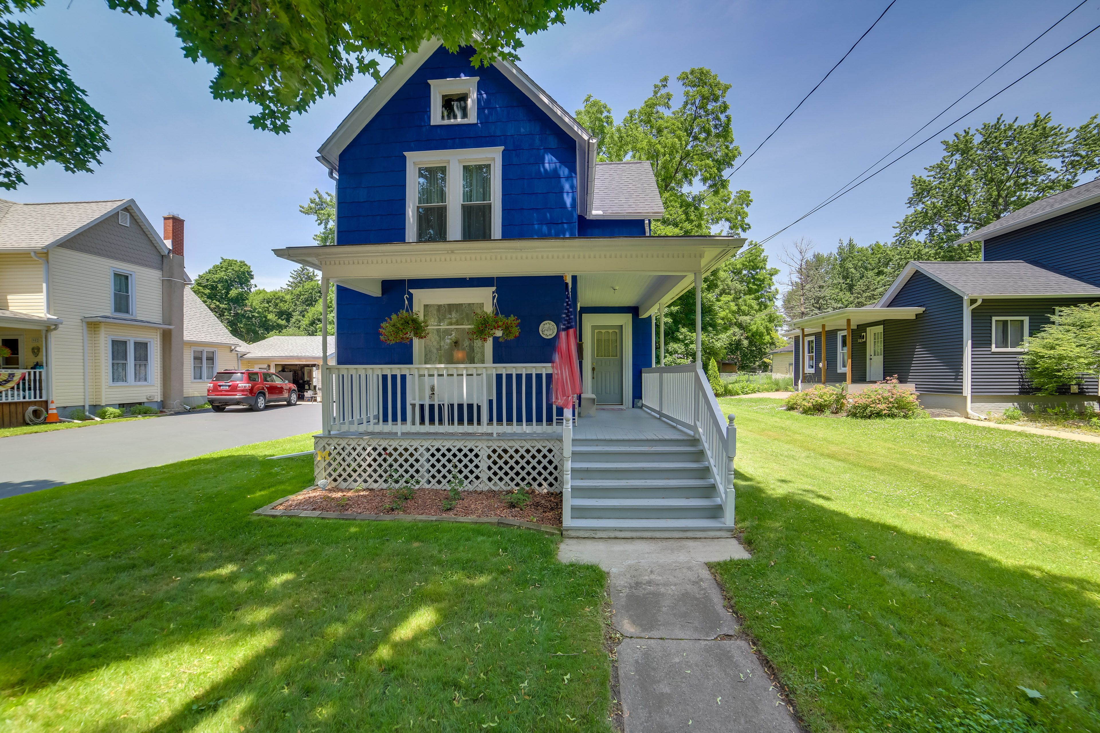 Adrian Vacation Rental | 4BR | 2BA | 1,600 Sq Ft | 7 Steps to Enter