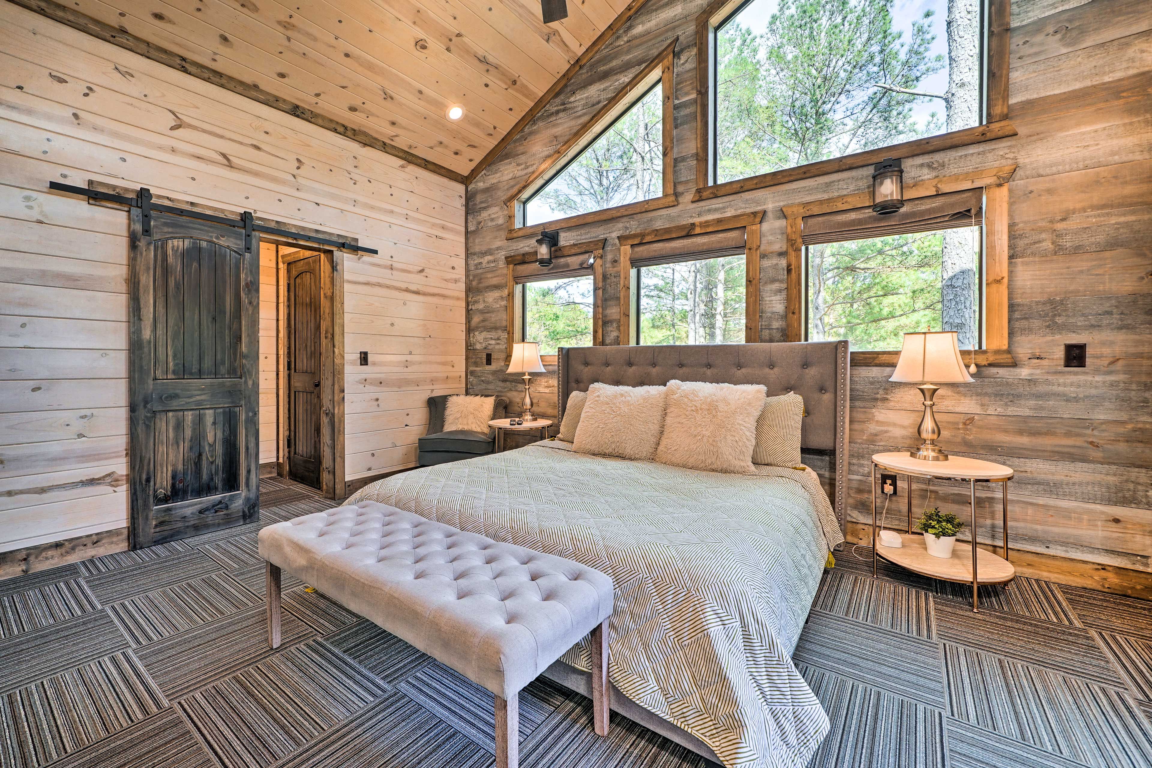Bedroom 2 | King Bed