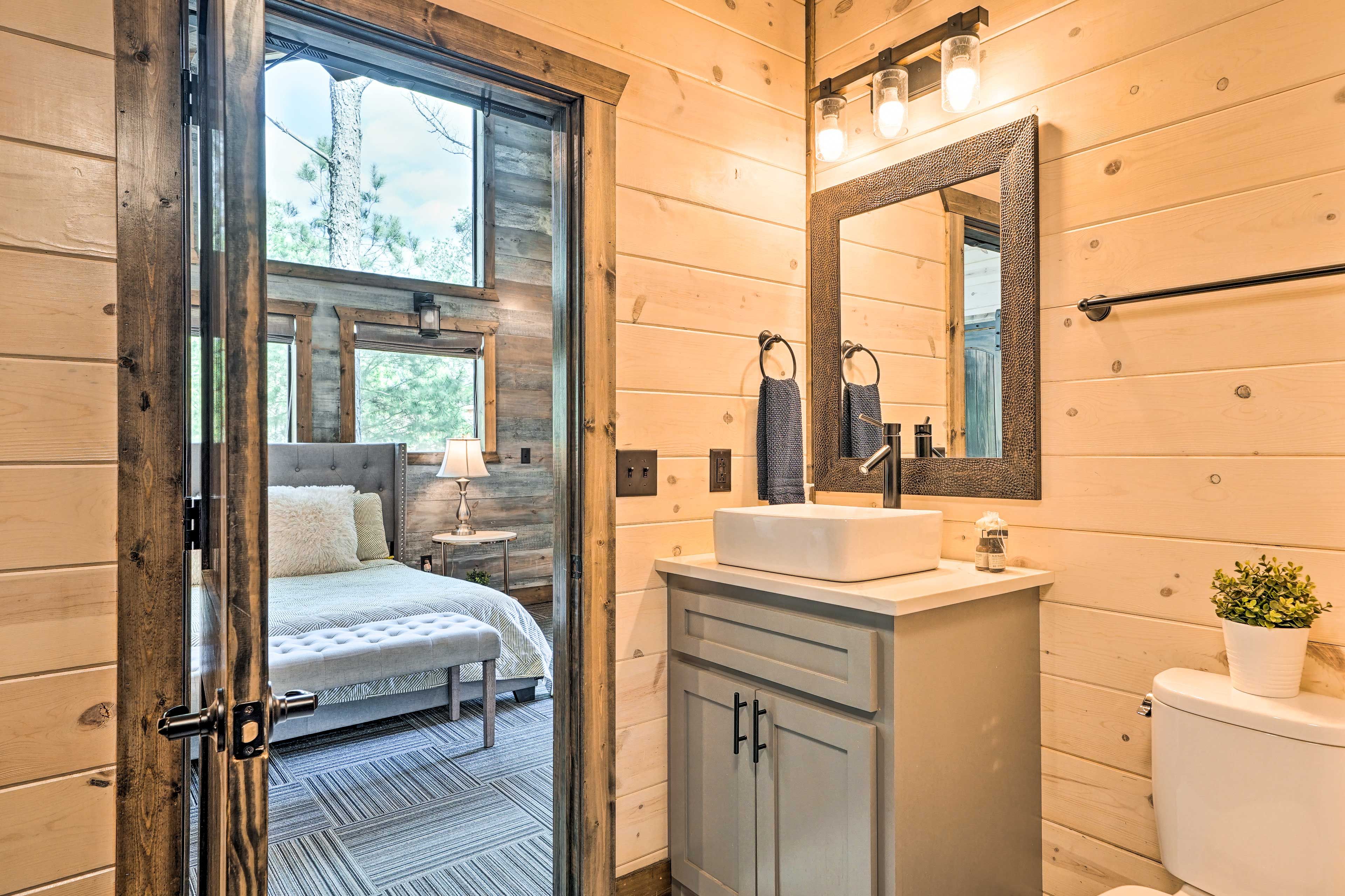 Full Bathroom