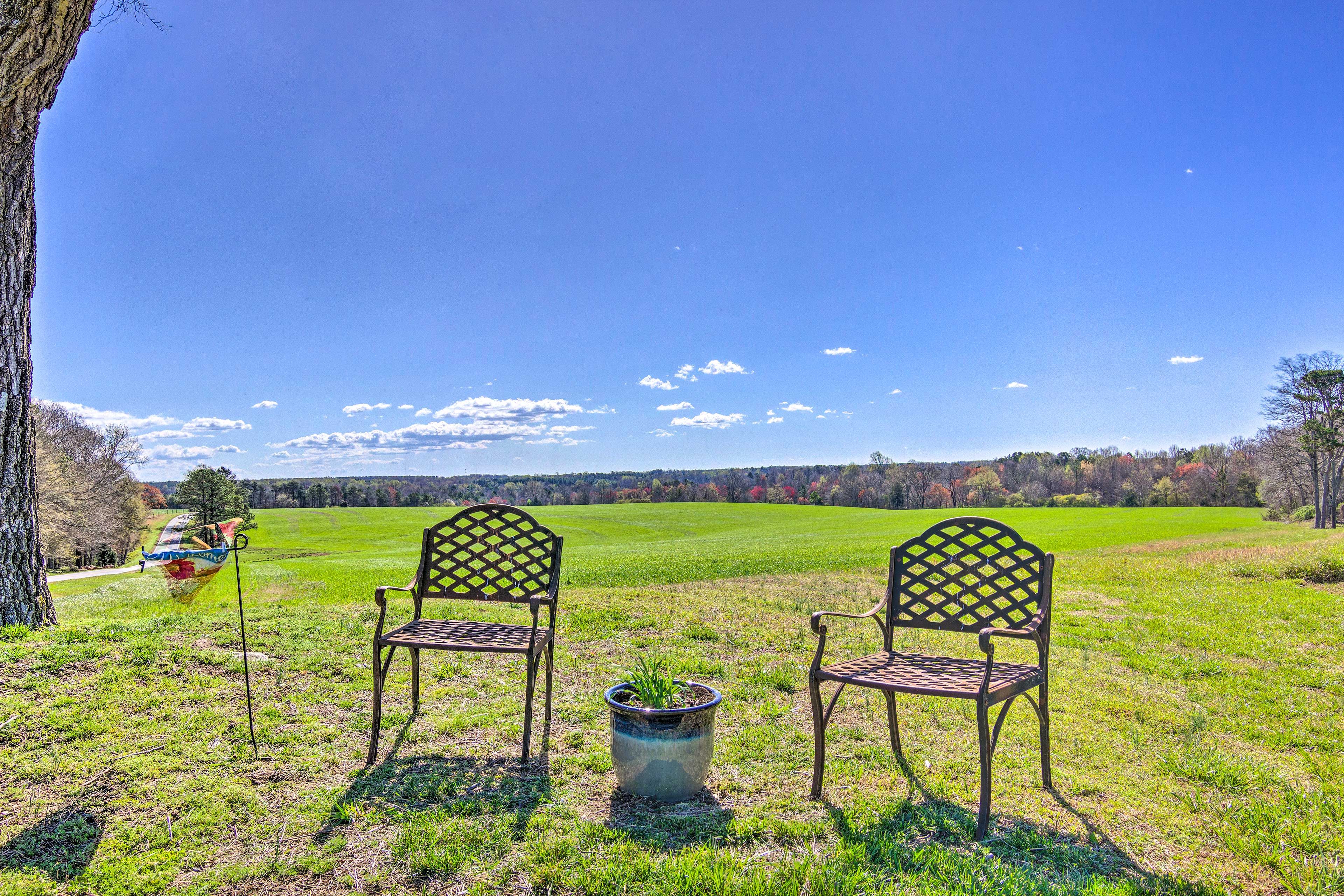 House Exterior | Additional Seating