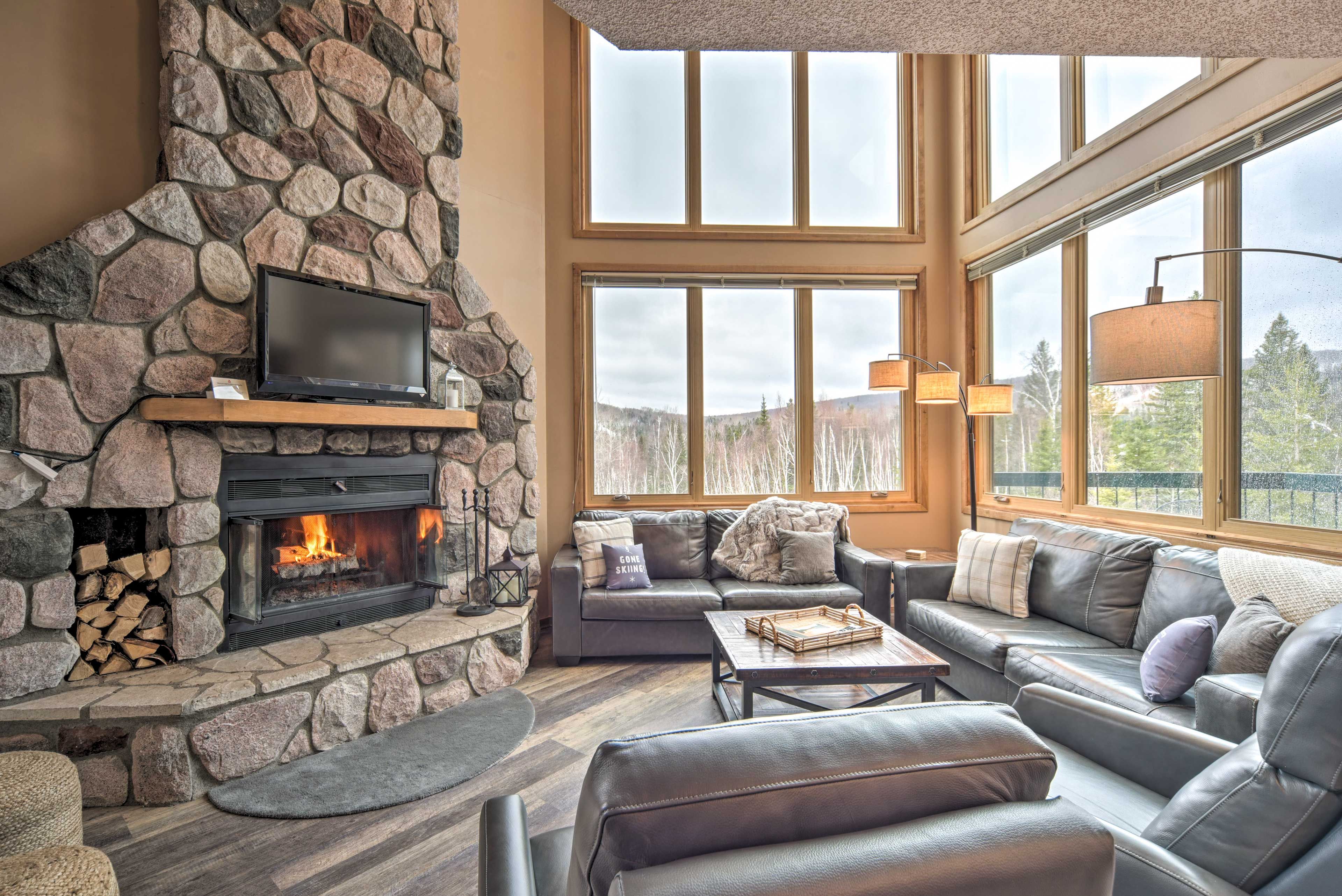 Lutsen Vacation Rental | 4BR | 3.5BA | 2,100 Sq Ft | Stairs Required