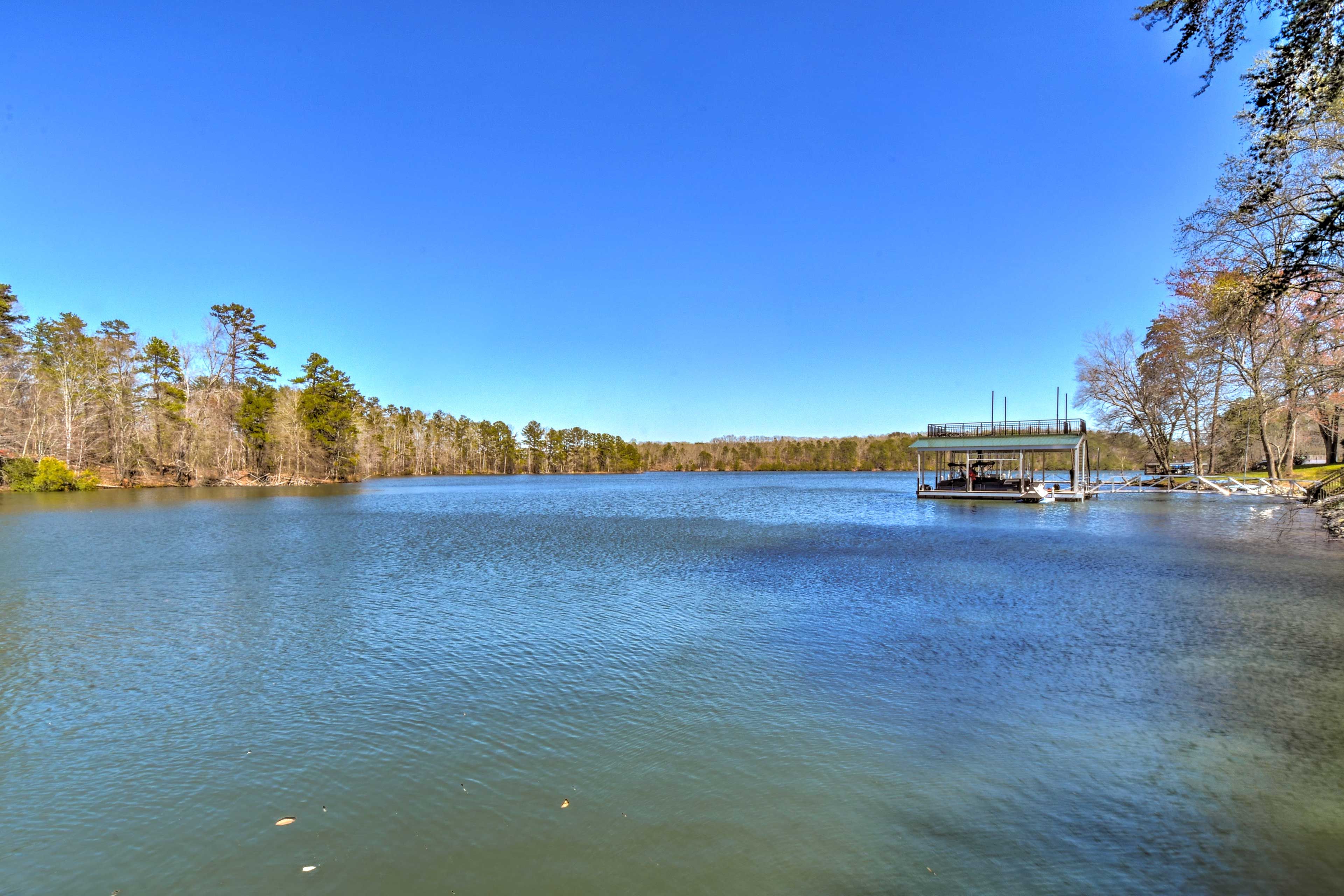 Lake Lanier | Boat Rentals Nearby