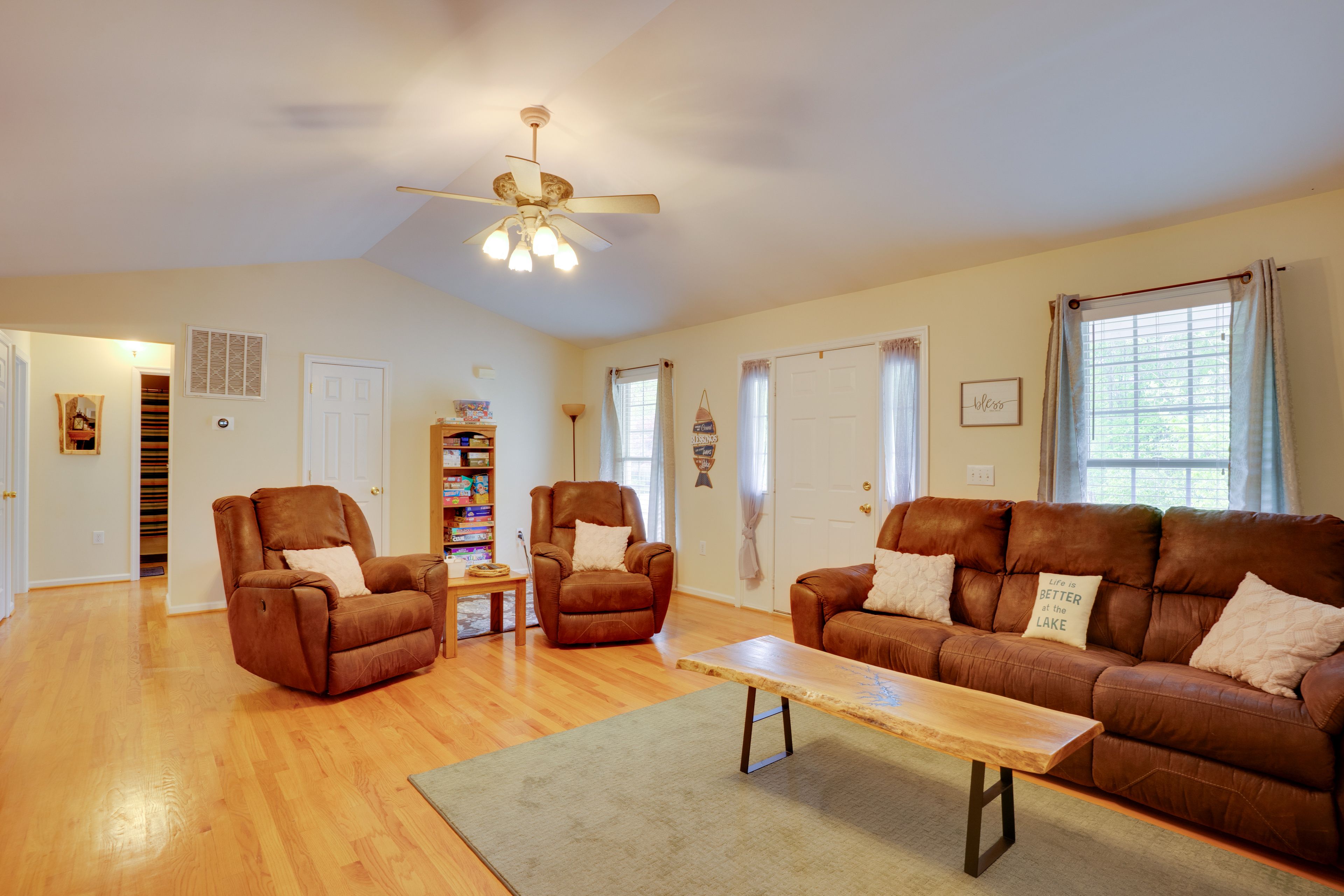 Living Room | Board Games