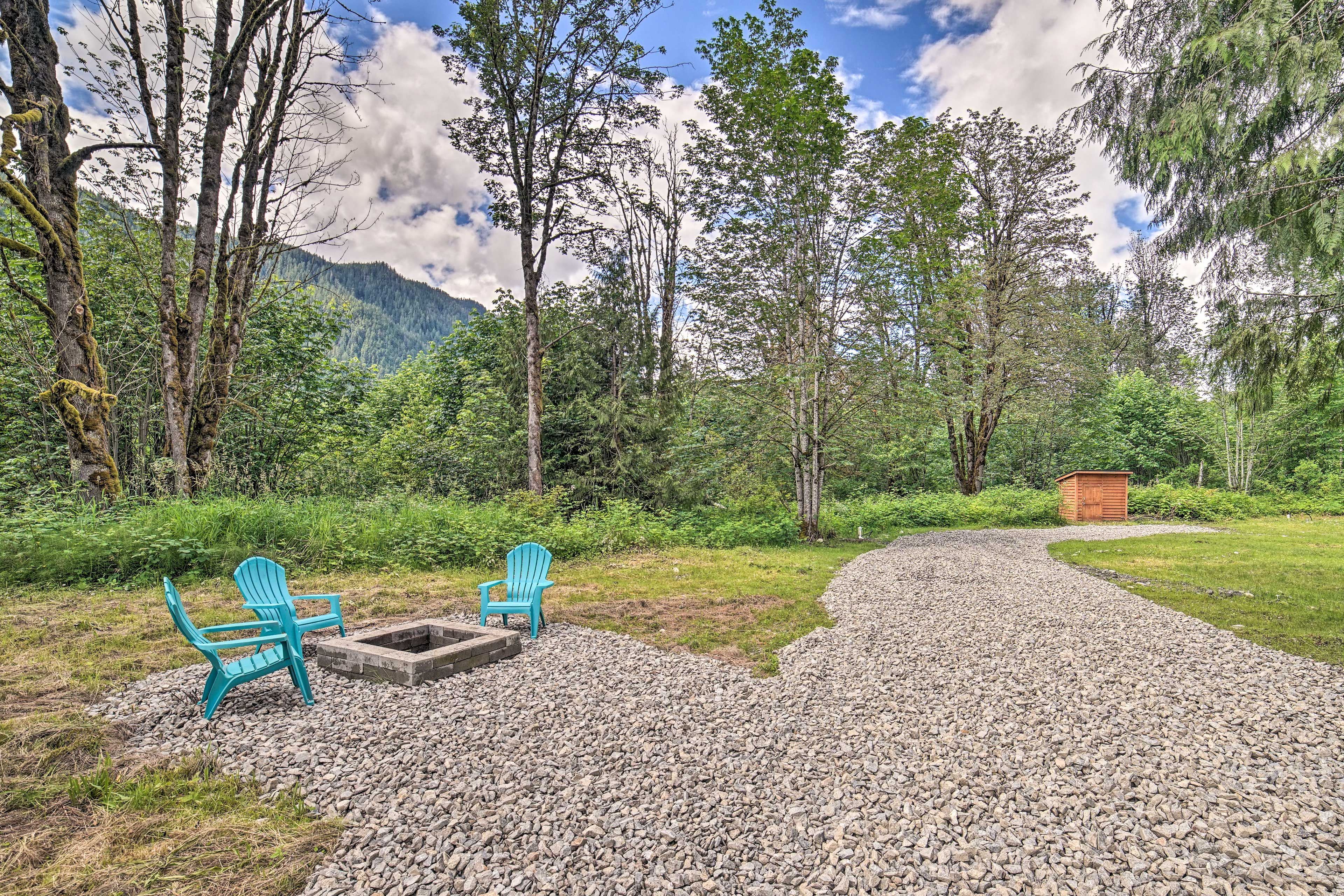 Wooded Backyard | Fire Pit