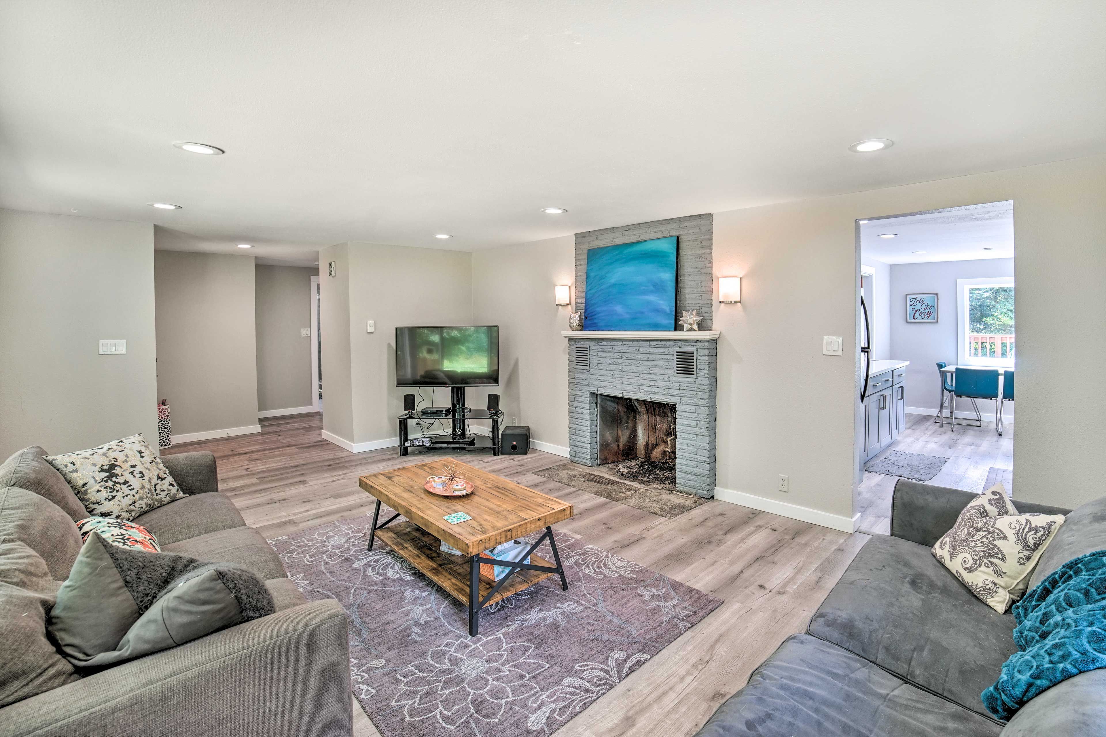 Gold Bar Vacation Rental | 3BR | 1BA | 1,310 Sq Ft | Stairs Required