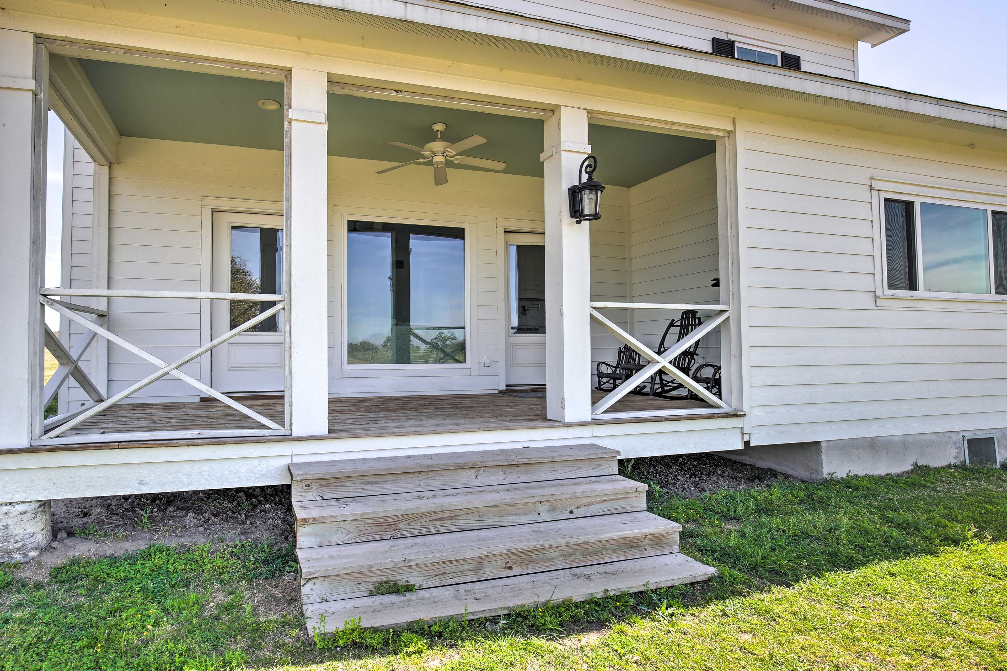 Porch | Stairs Required