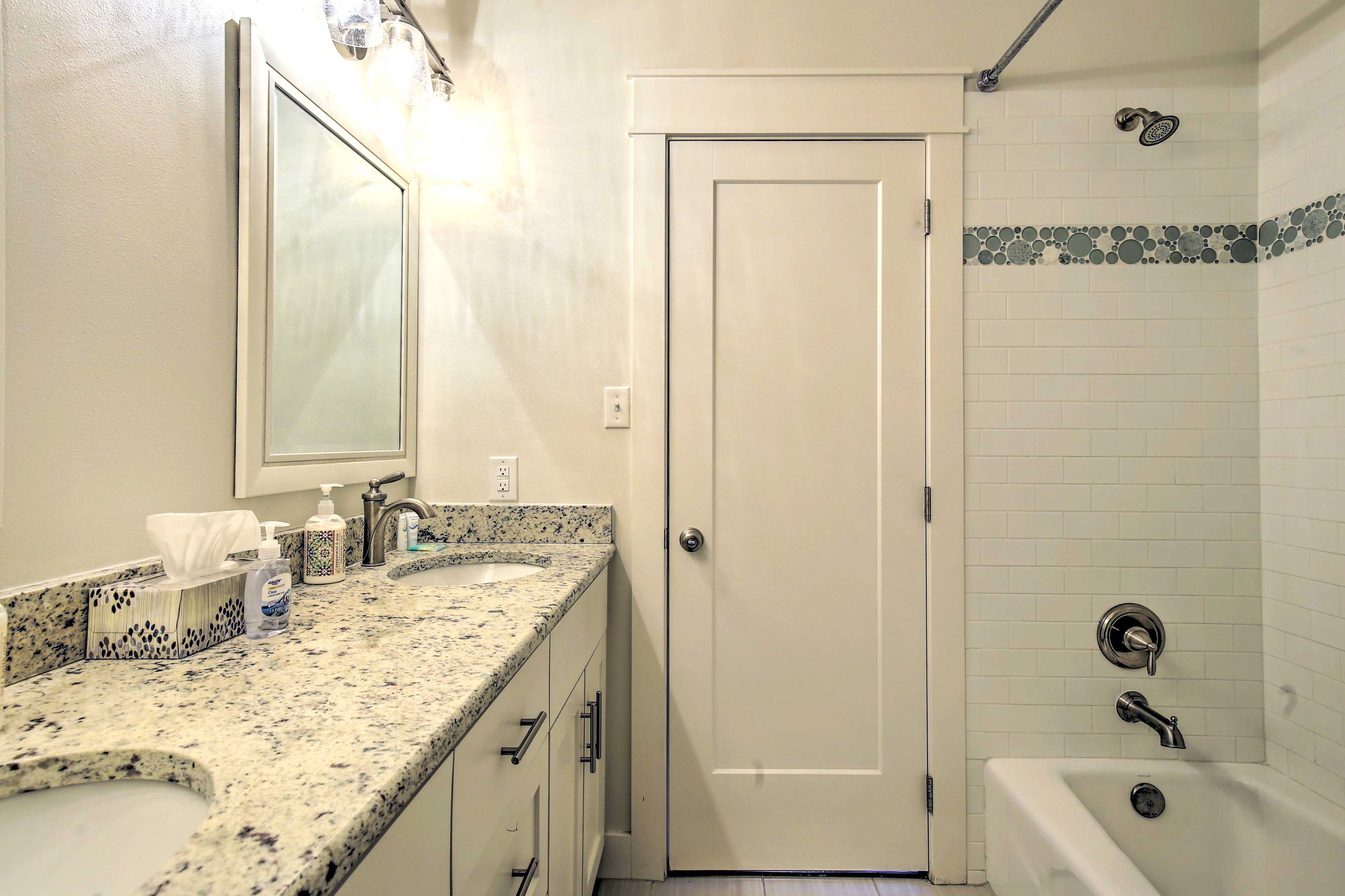 Full Bathroom