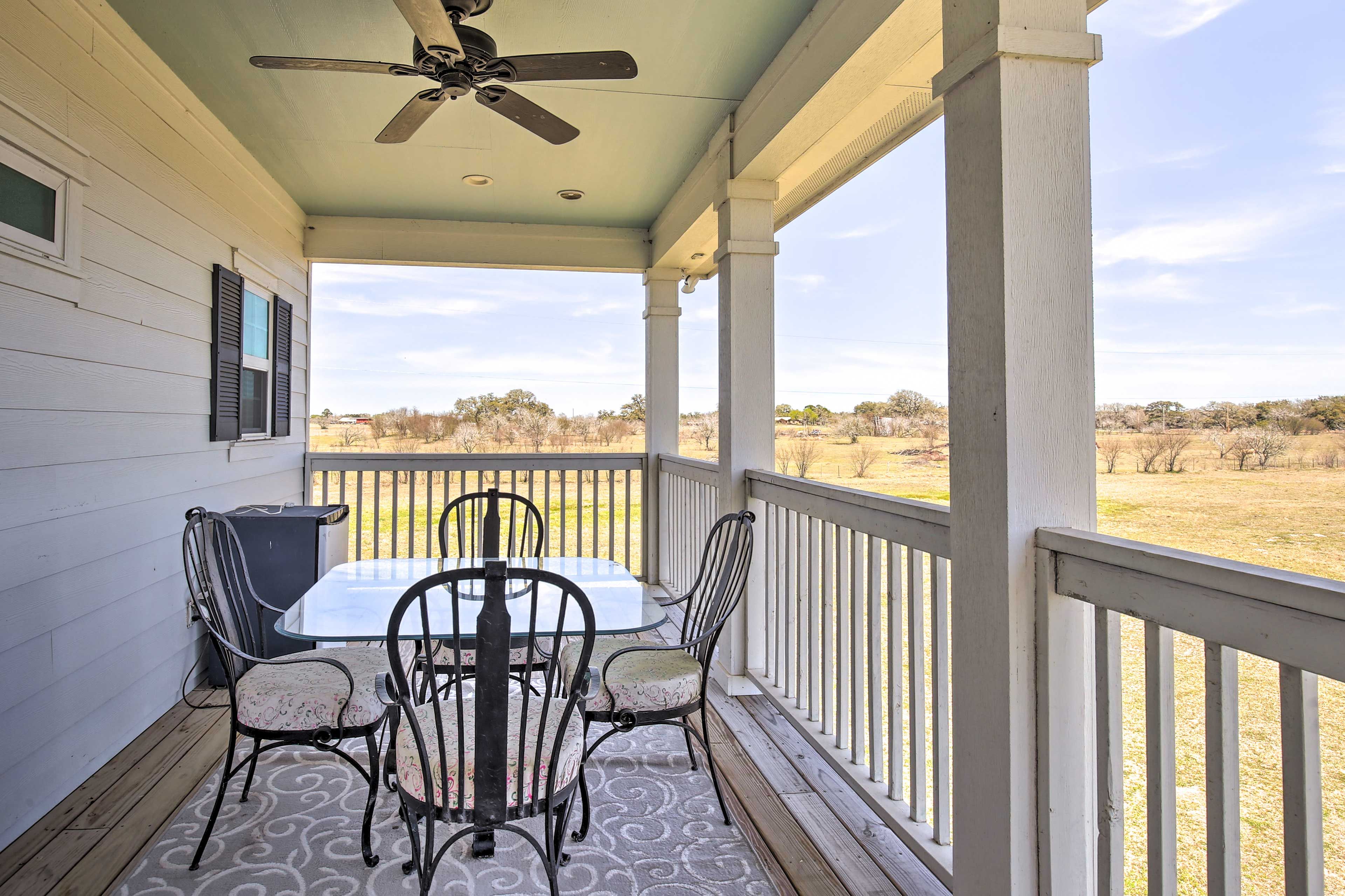 Outdoor Dining Area