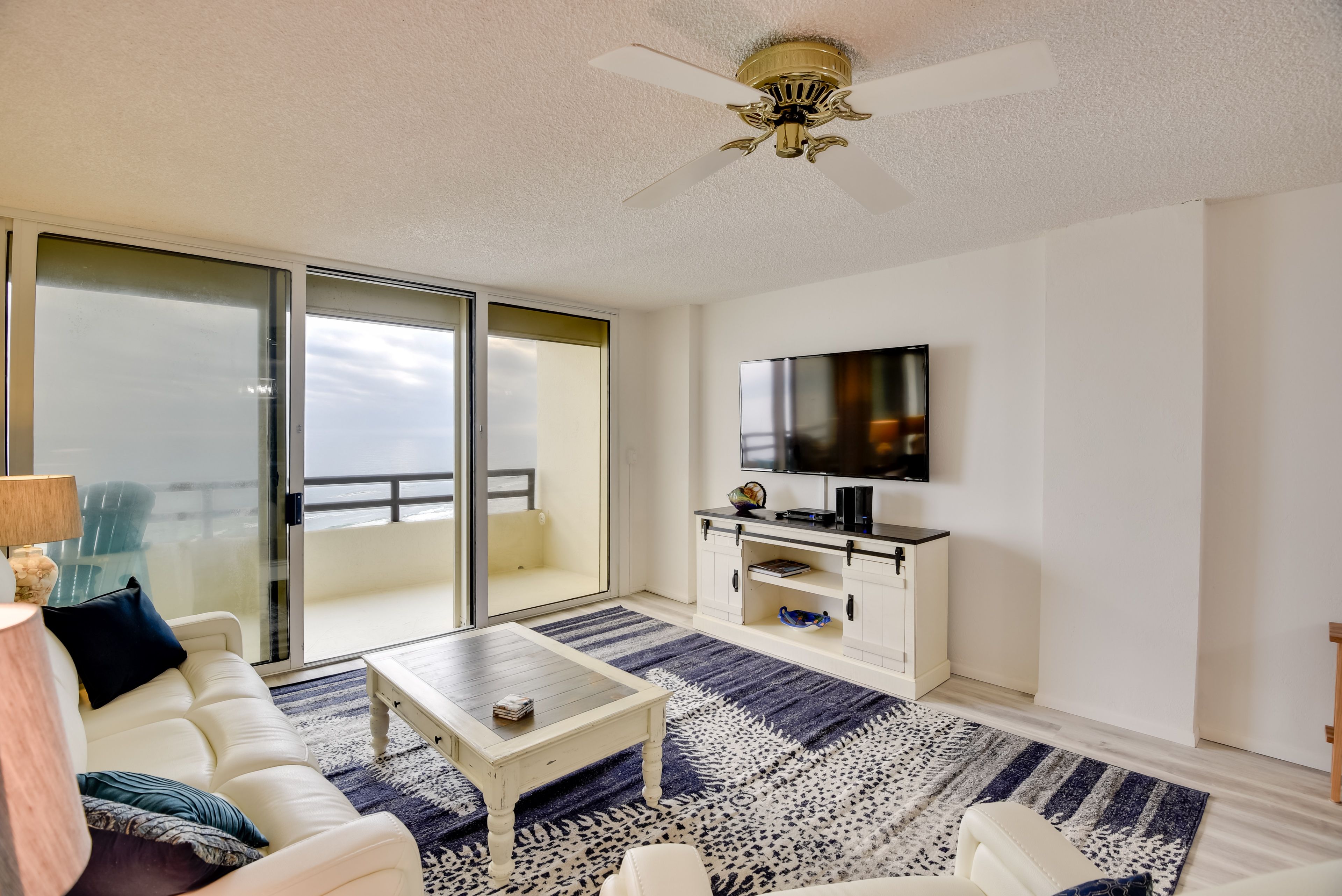 Living Room | Central A/C & Heating | Free WiFi | Cable TV | Balcony Access