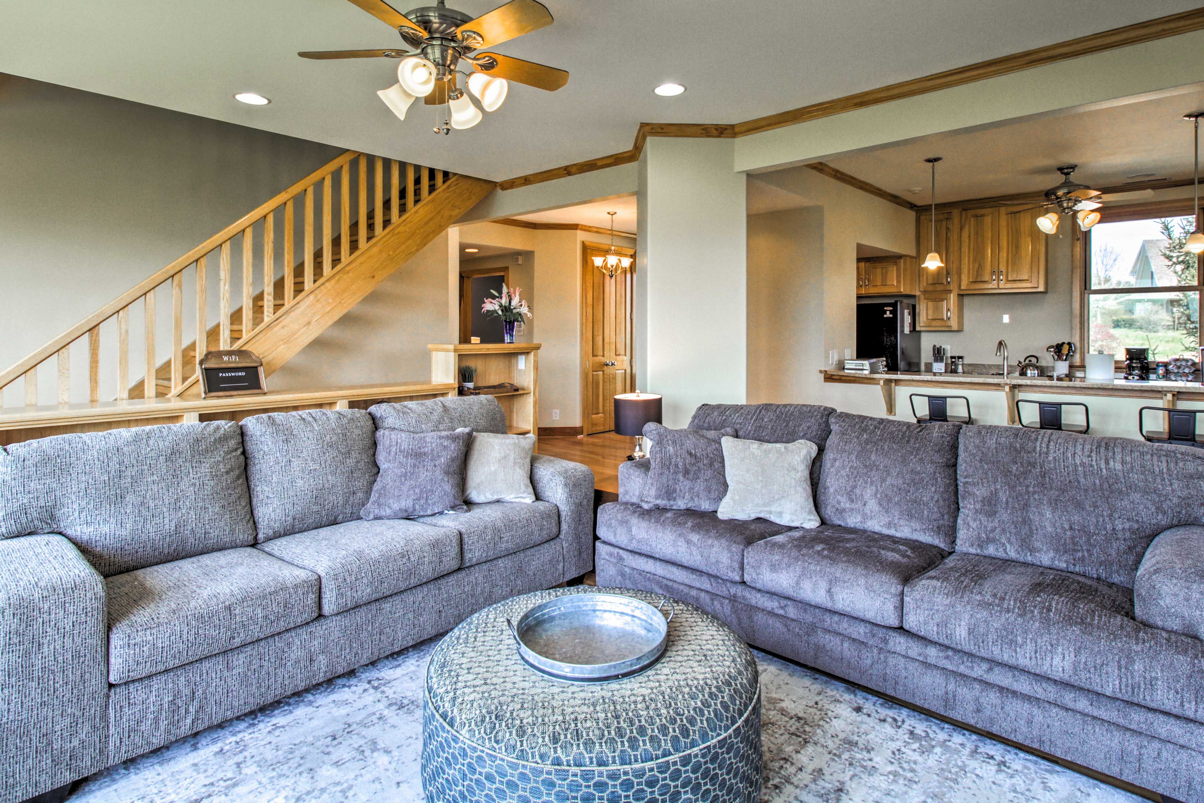 Living Room | Free WiFi