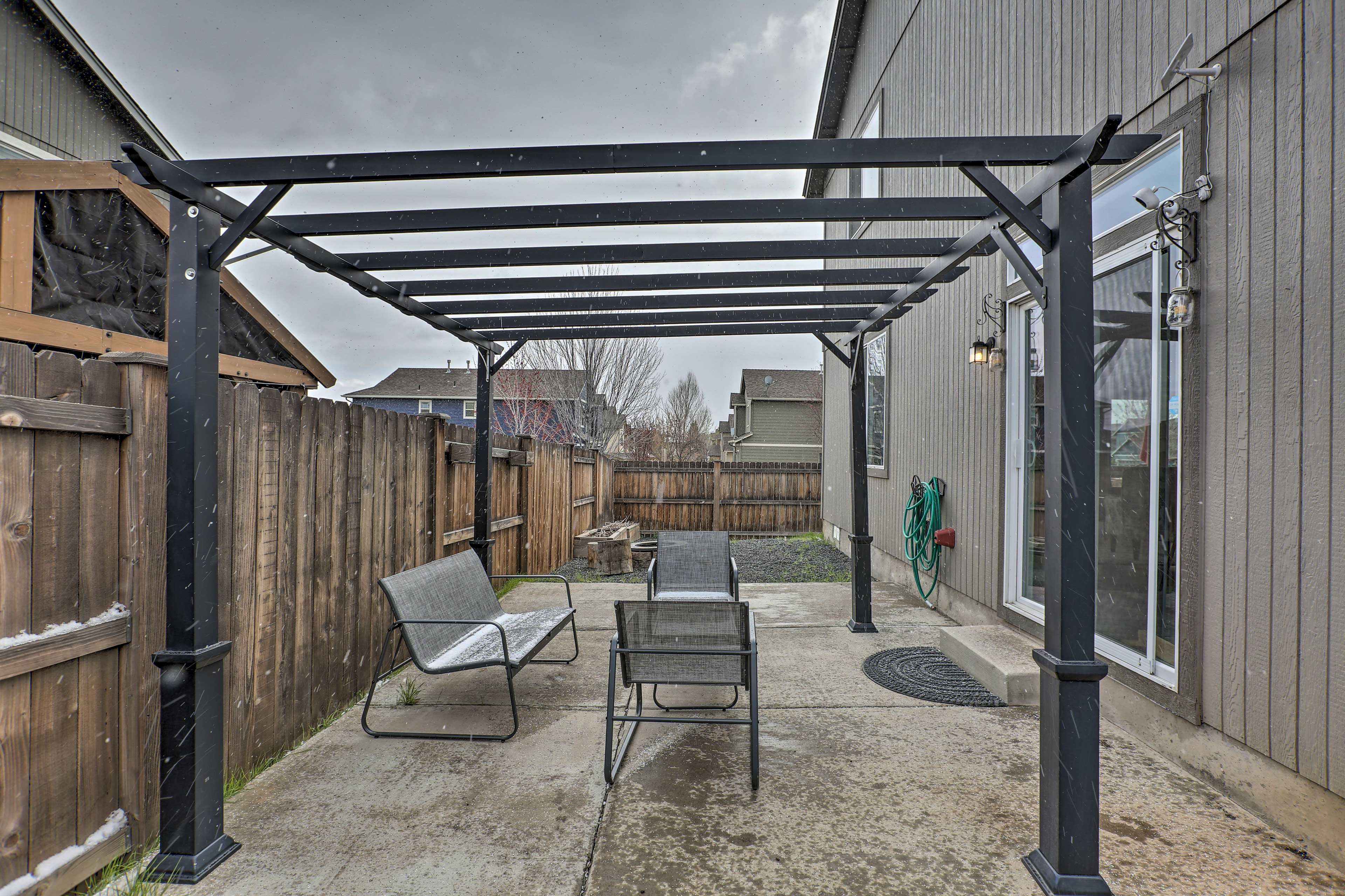 Furnished Patio