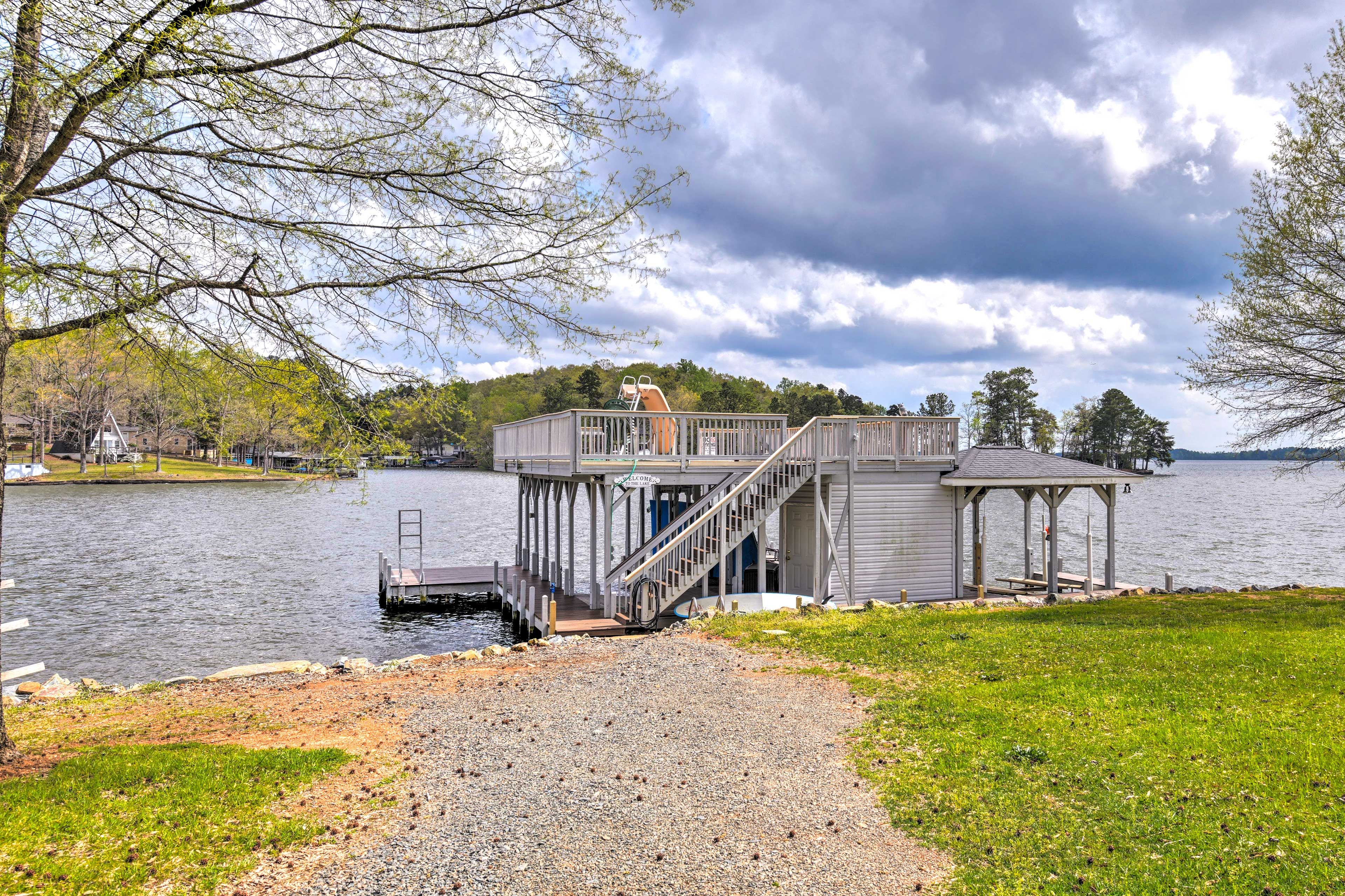 2-Story Dock